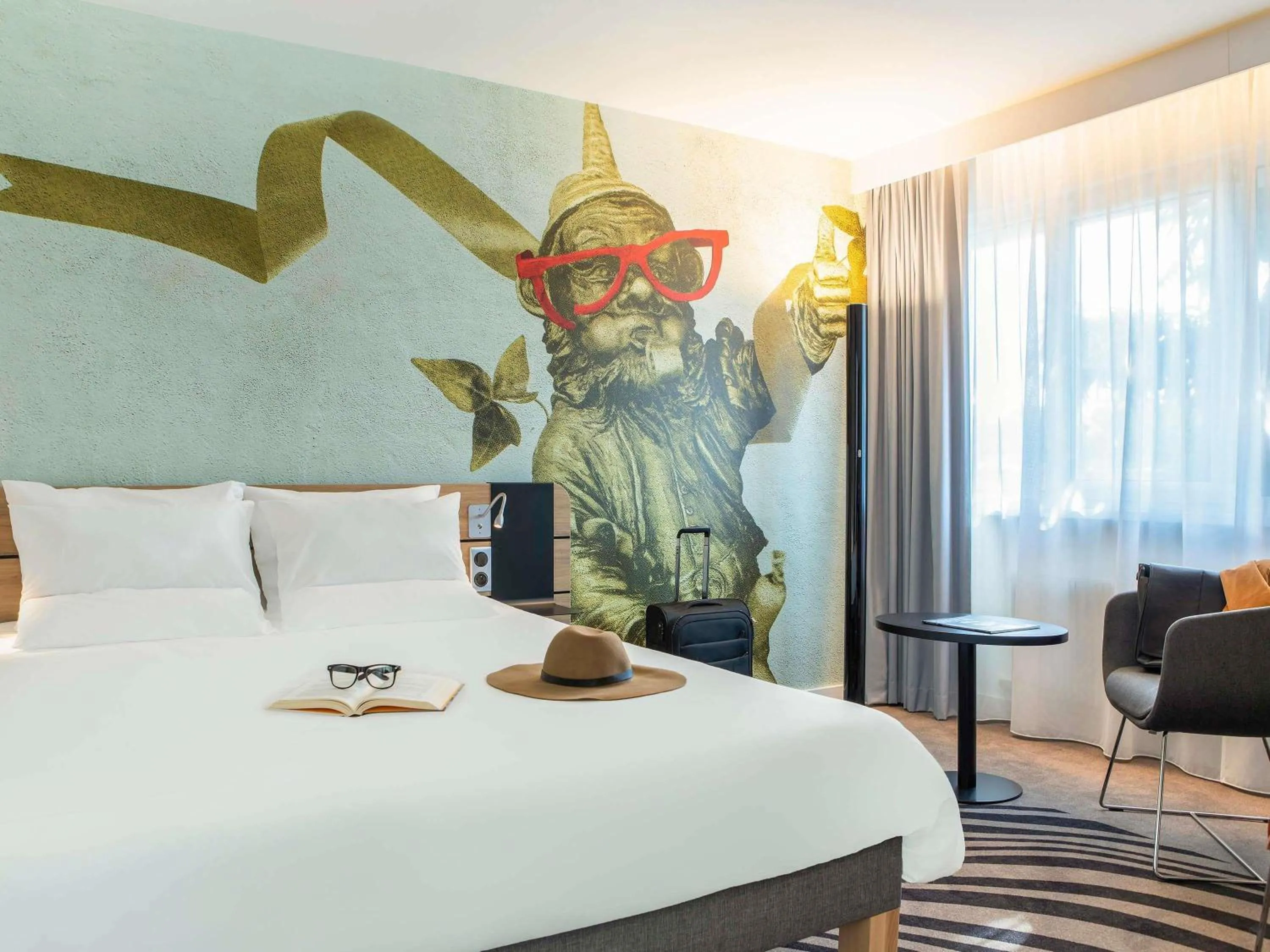 Bedroom, Bed in Novotel Wrocław City