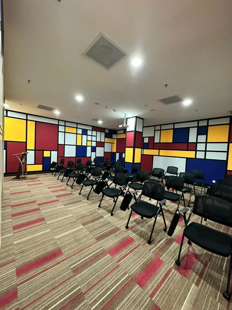 Meeting/conference room in Zecon Hotel