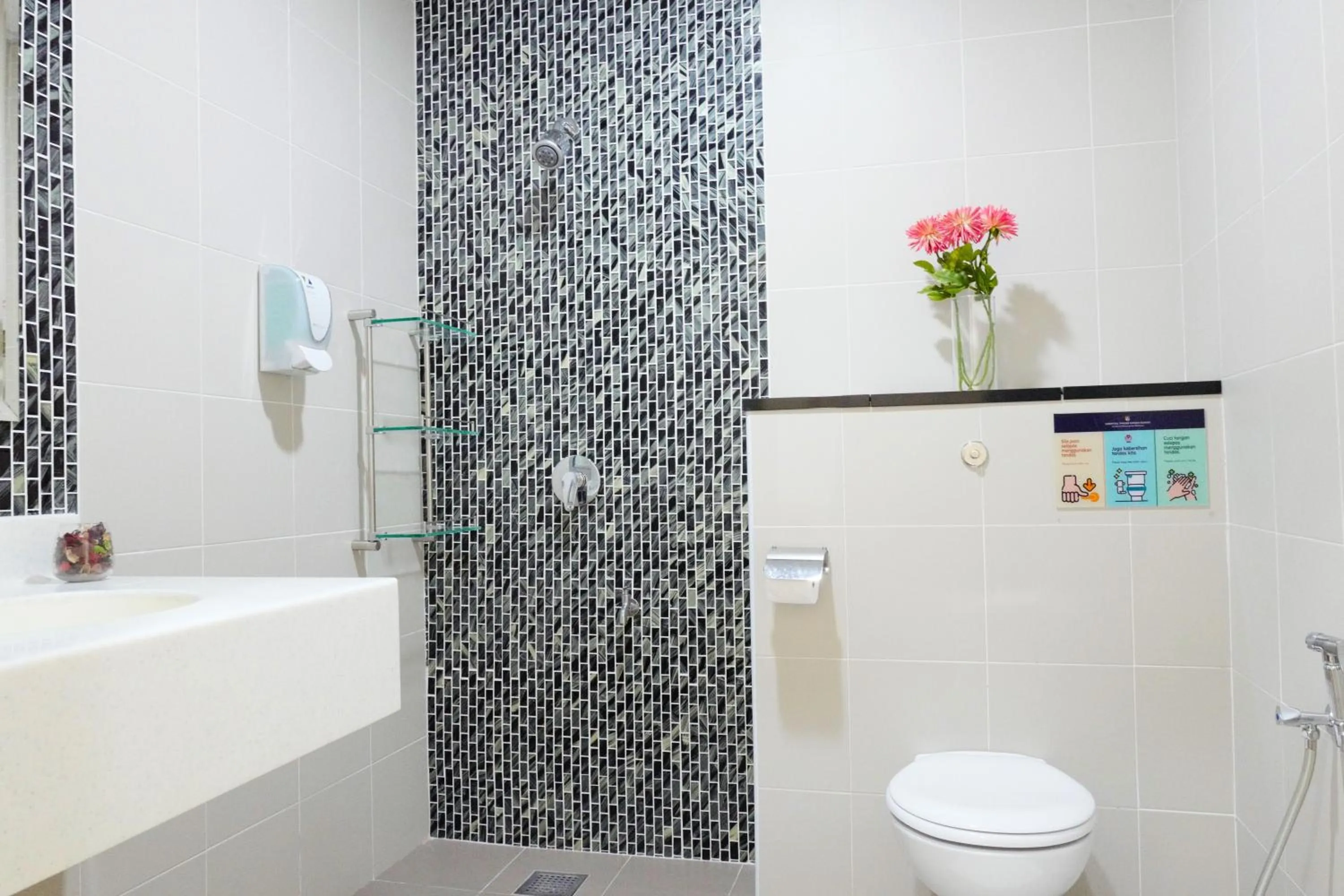 Bathroom in Zecon Hotel