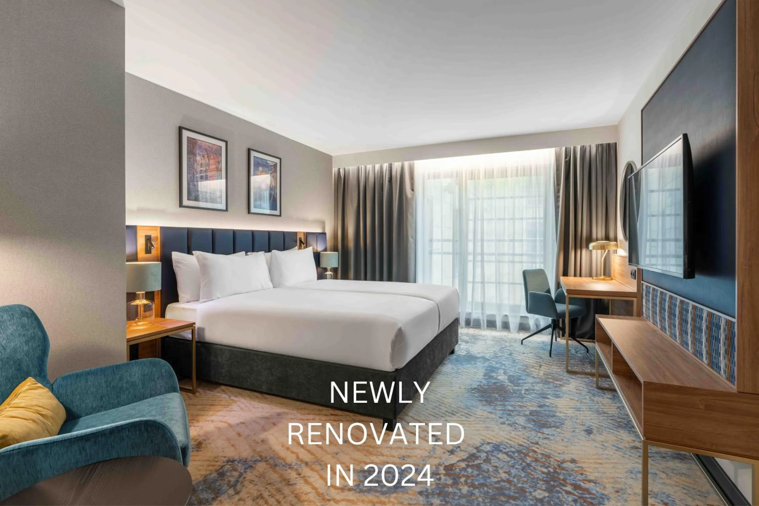 Photo of the whole room, Bed in Wyndham Wroclaw Old Town