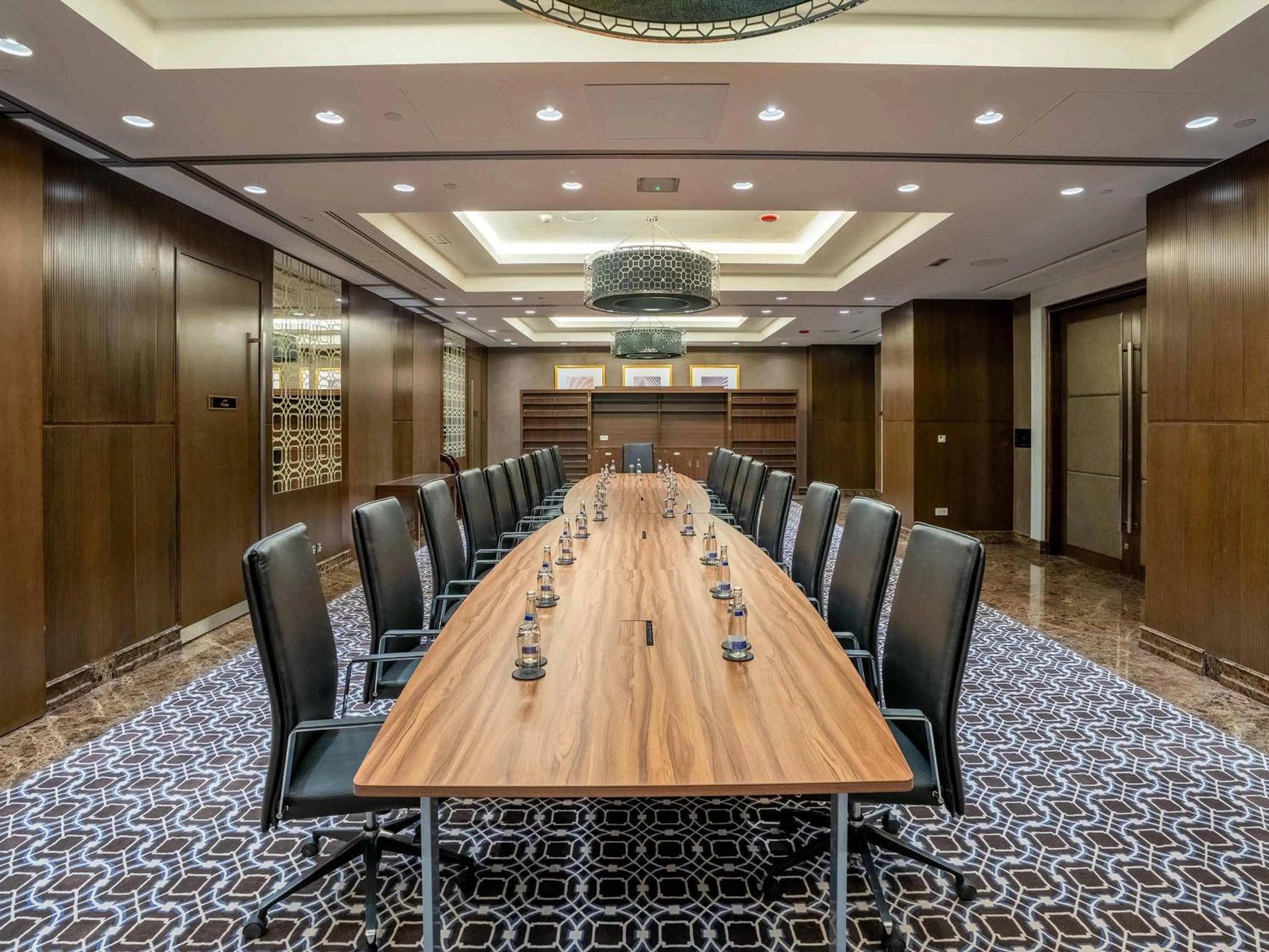 Meeting/conference room in Rixos Marina Abu Dhabi