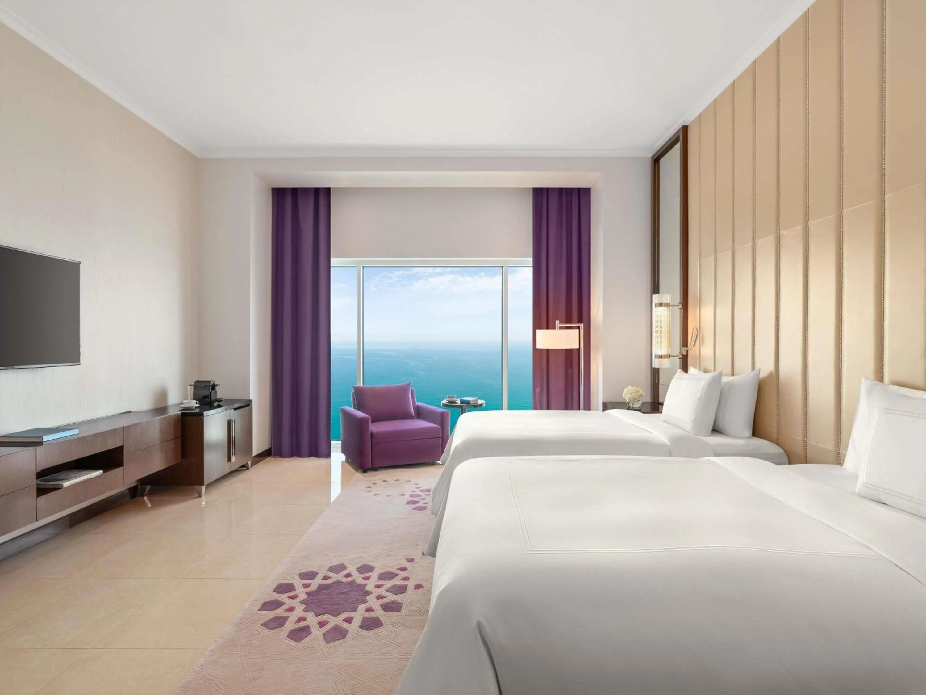 Bedroom, Bed in Rixos Marina Abu Dhabi