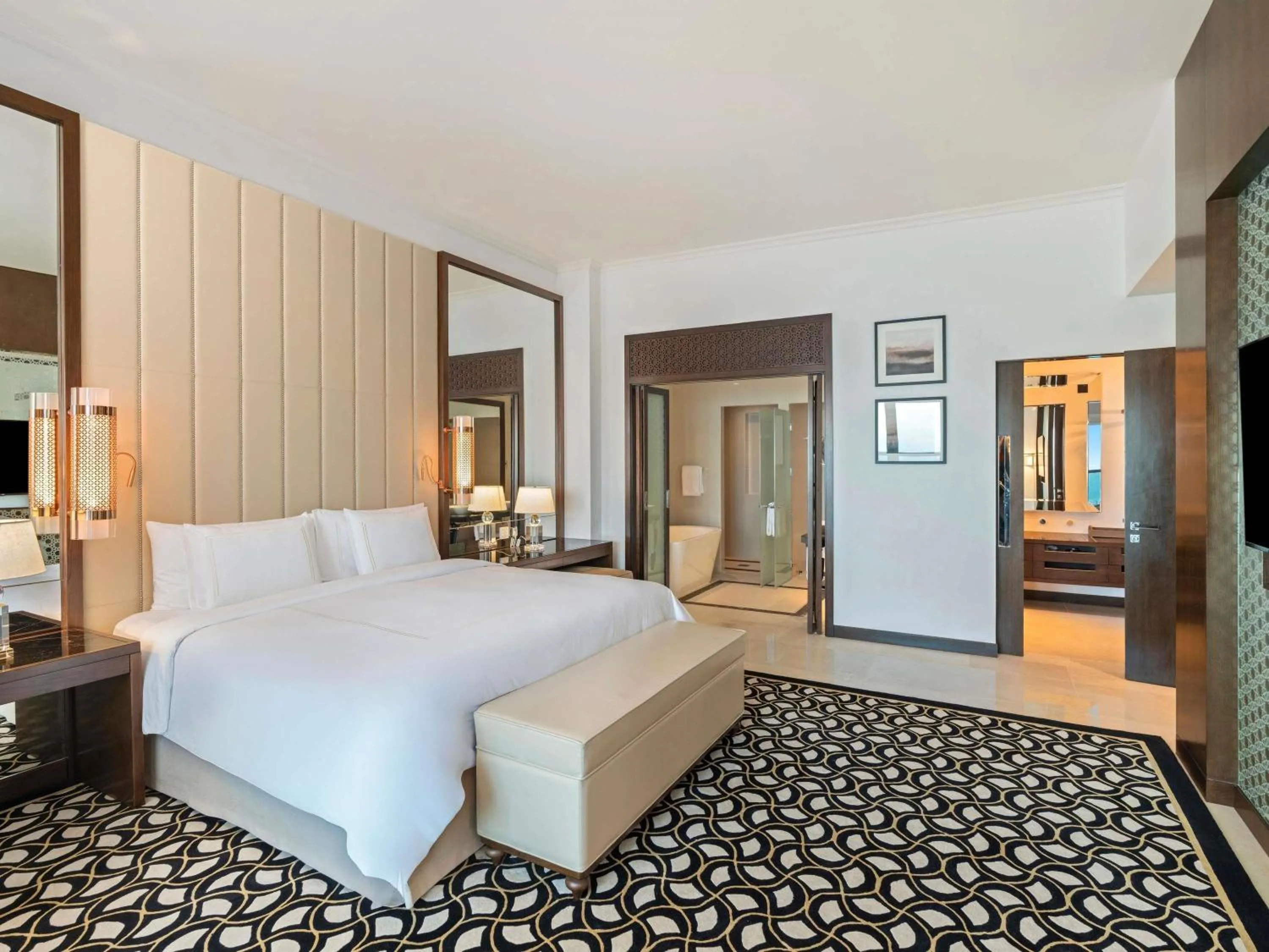 Bedroom, Bed in Rixos Marina Abu Dhabi