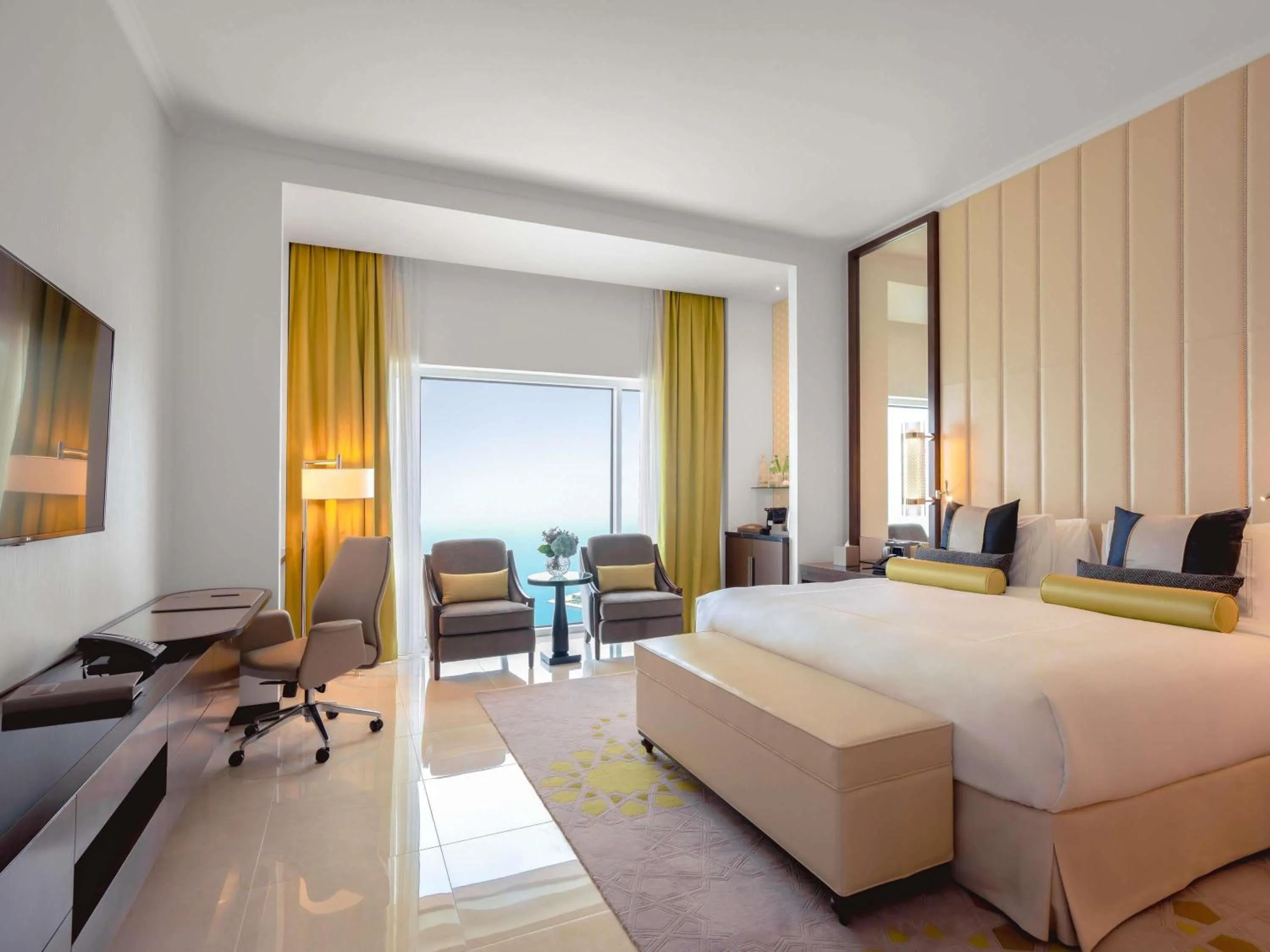 Bedroom, Bed in Rixos Marina Abu Dhabi