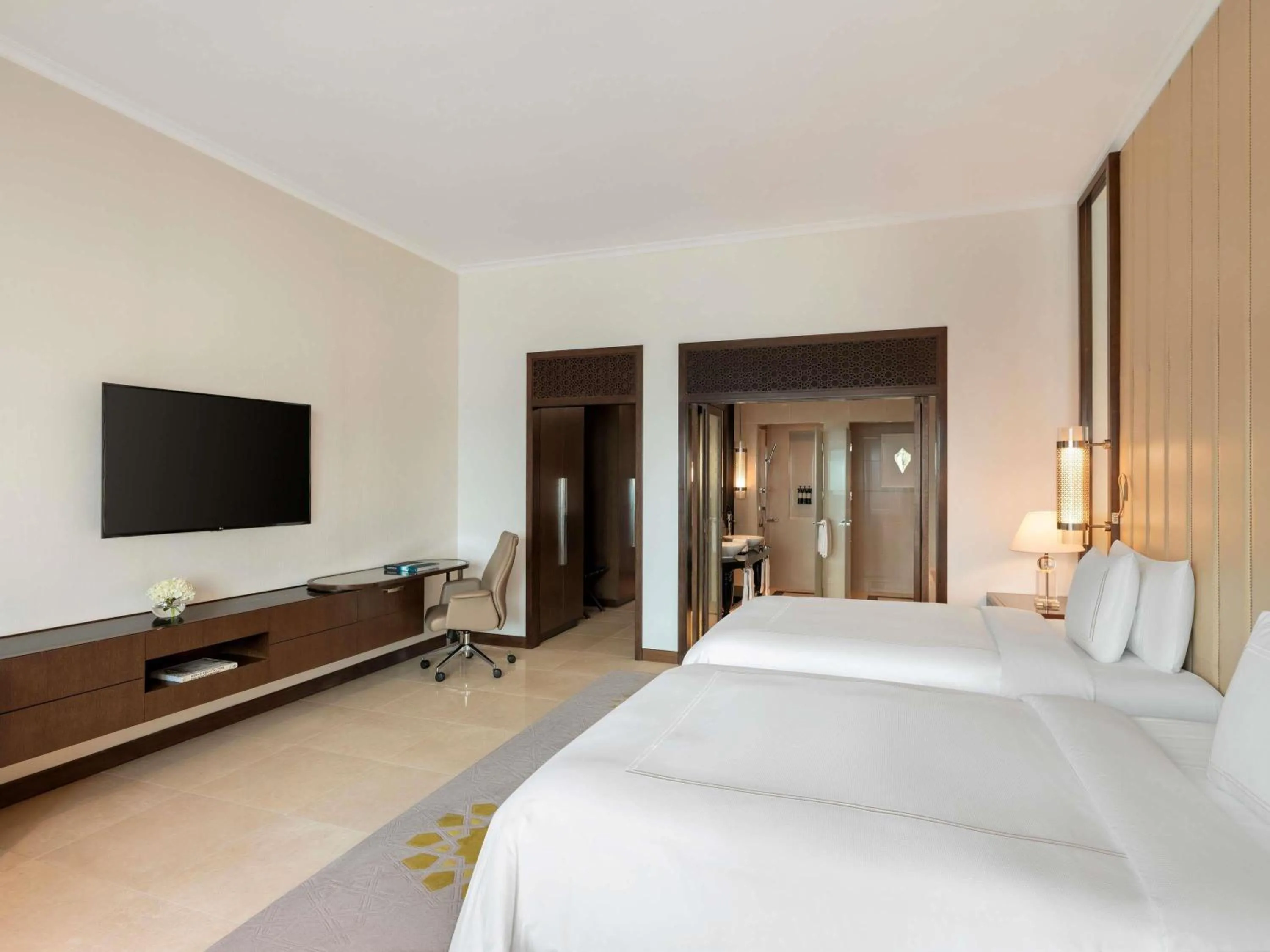 Bedroom, Bed in Rixos Marina Abu Dhabi