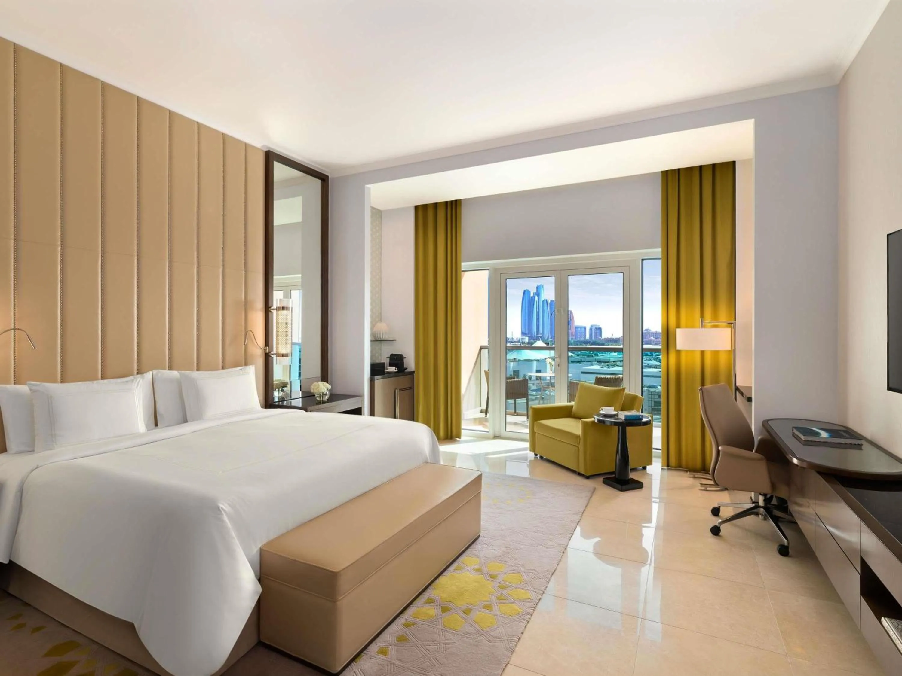 Bedroom, Bed in Rixos Marina Abu Dhabi