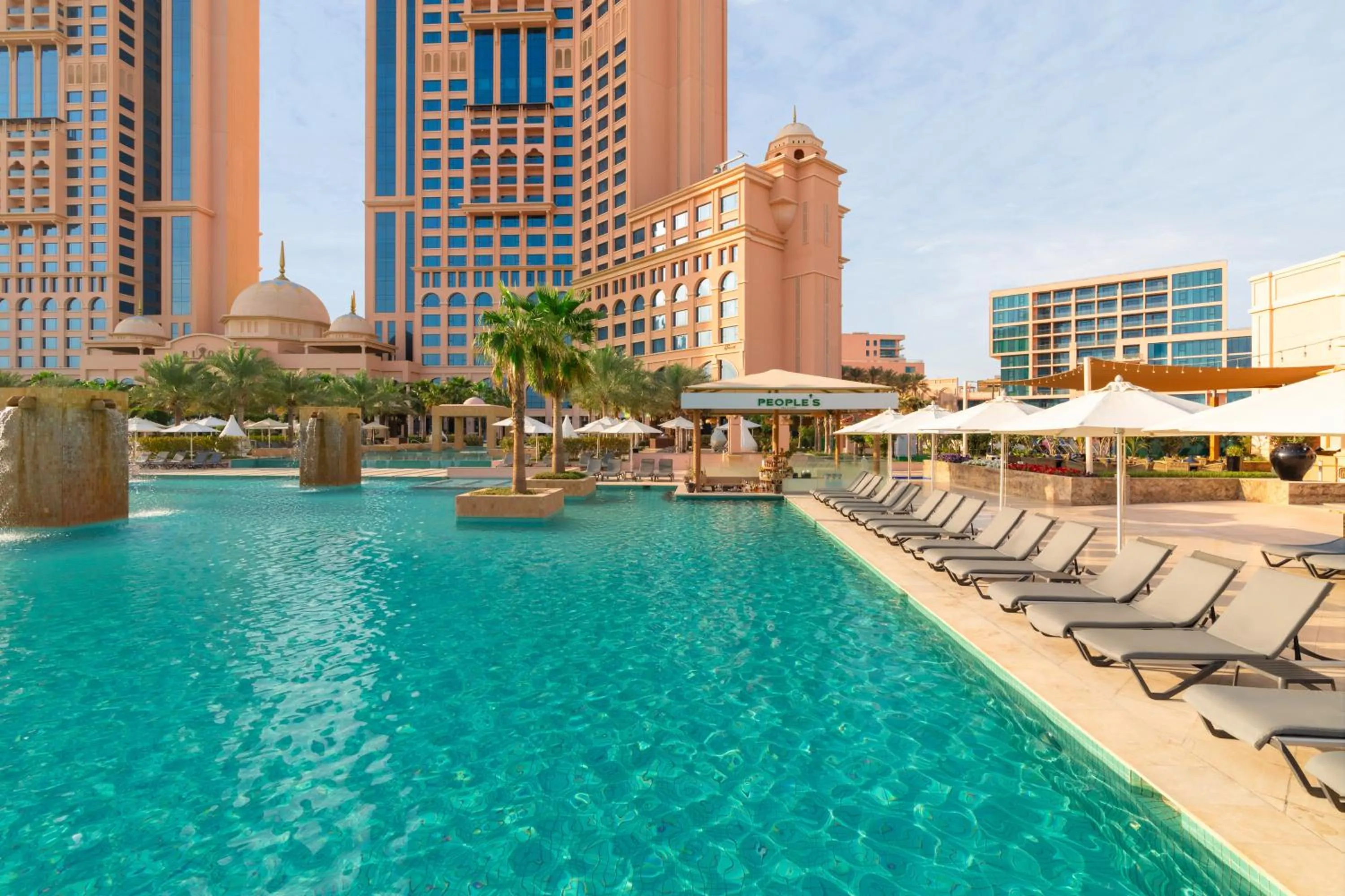 Swimming pool in Rixos Marina Abu Dhabi