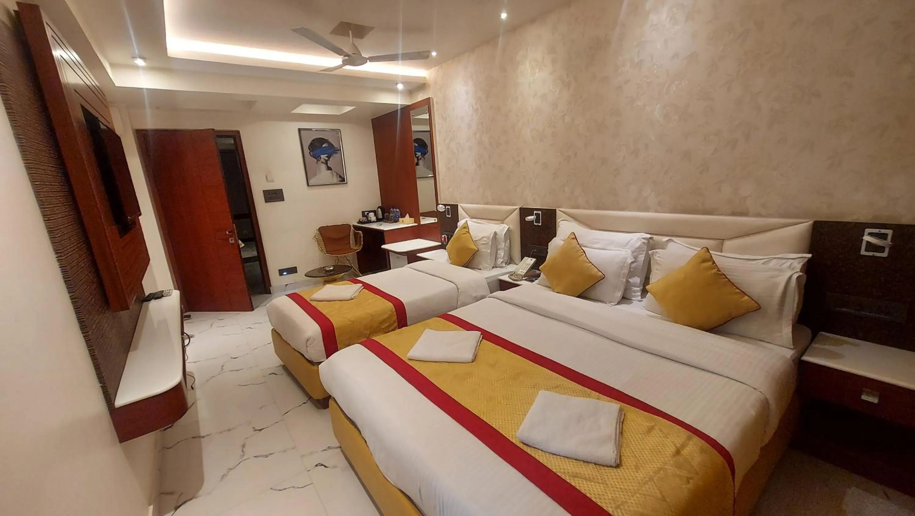 Photo of the whole room, Bed in Hotel Manila