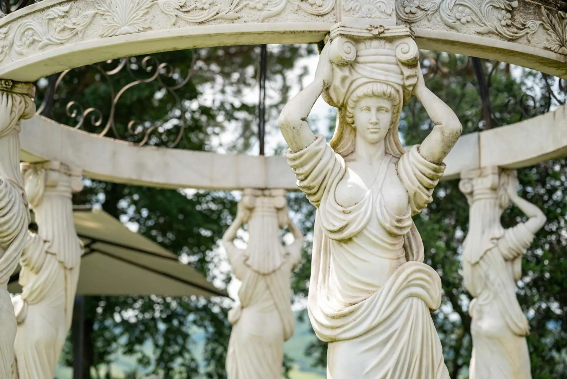 Pool view in Borgo Di Celle