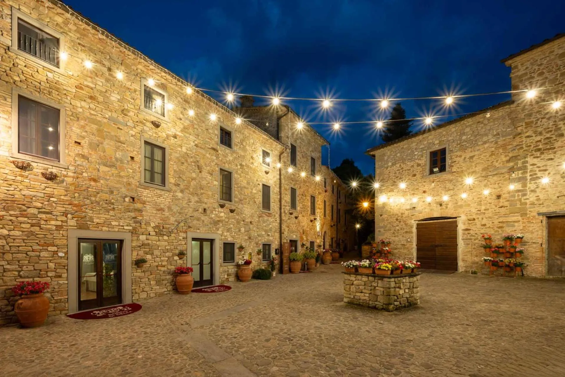 Inner courtyard view in Borgo Di Celle