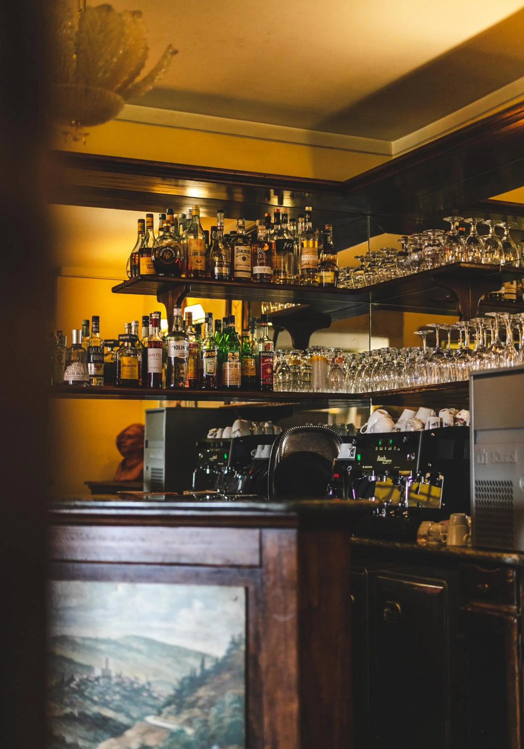 Lounge or bar in Borgo I Tre Baroni - Spa Suites & Resort