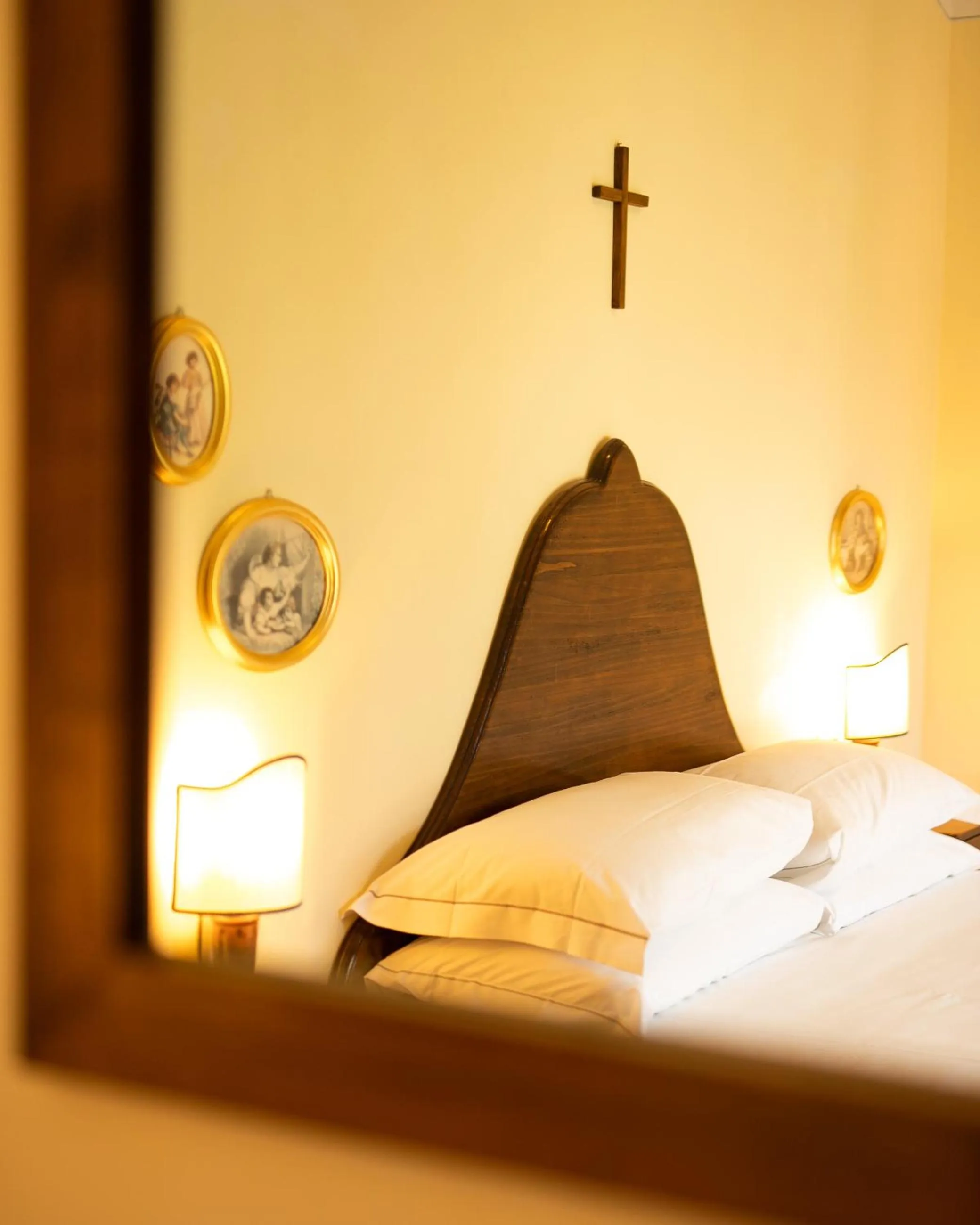 Bed in Borgo I Tre Baroni - Spa Suites & Resort