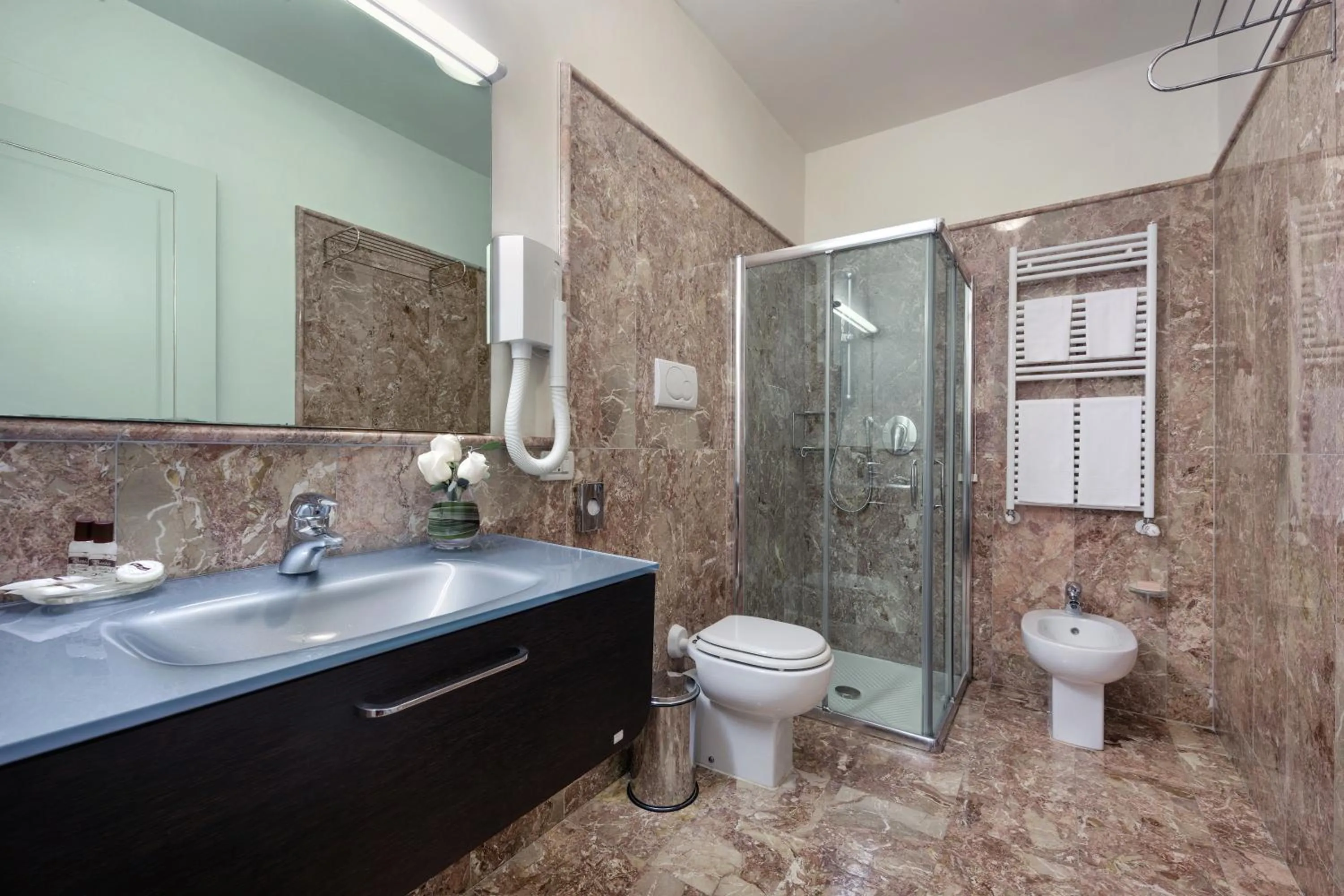 Shower in Ca' Del Campo