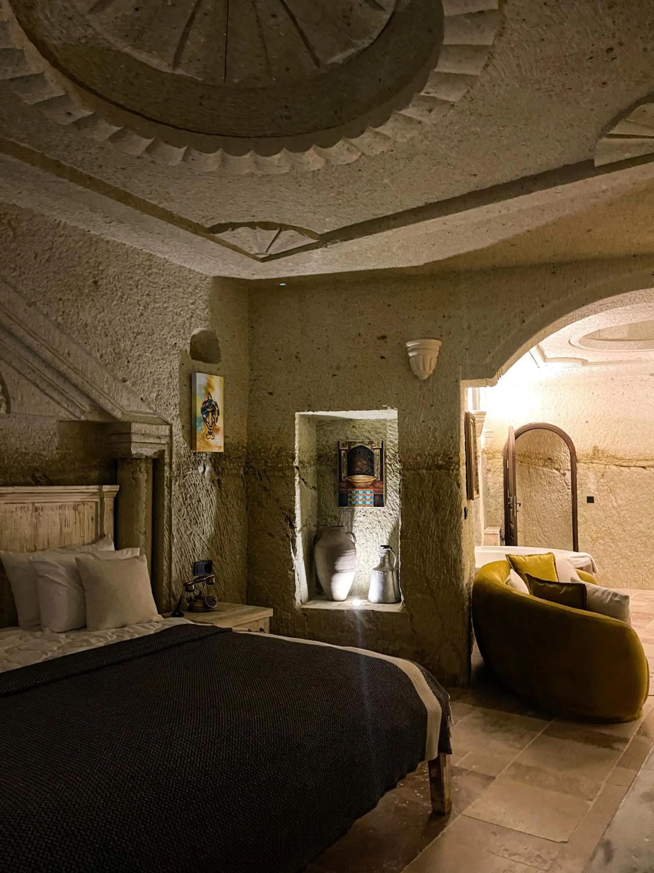 Bed in Nujel'm Cappadocia