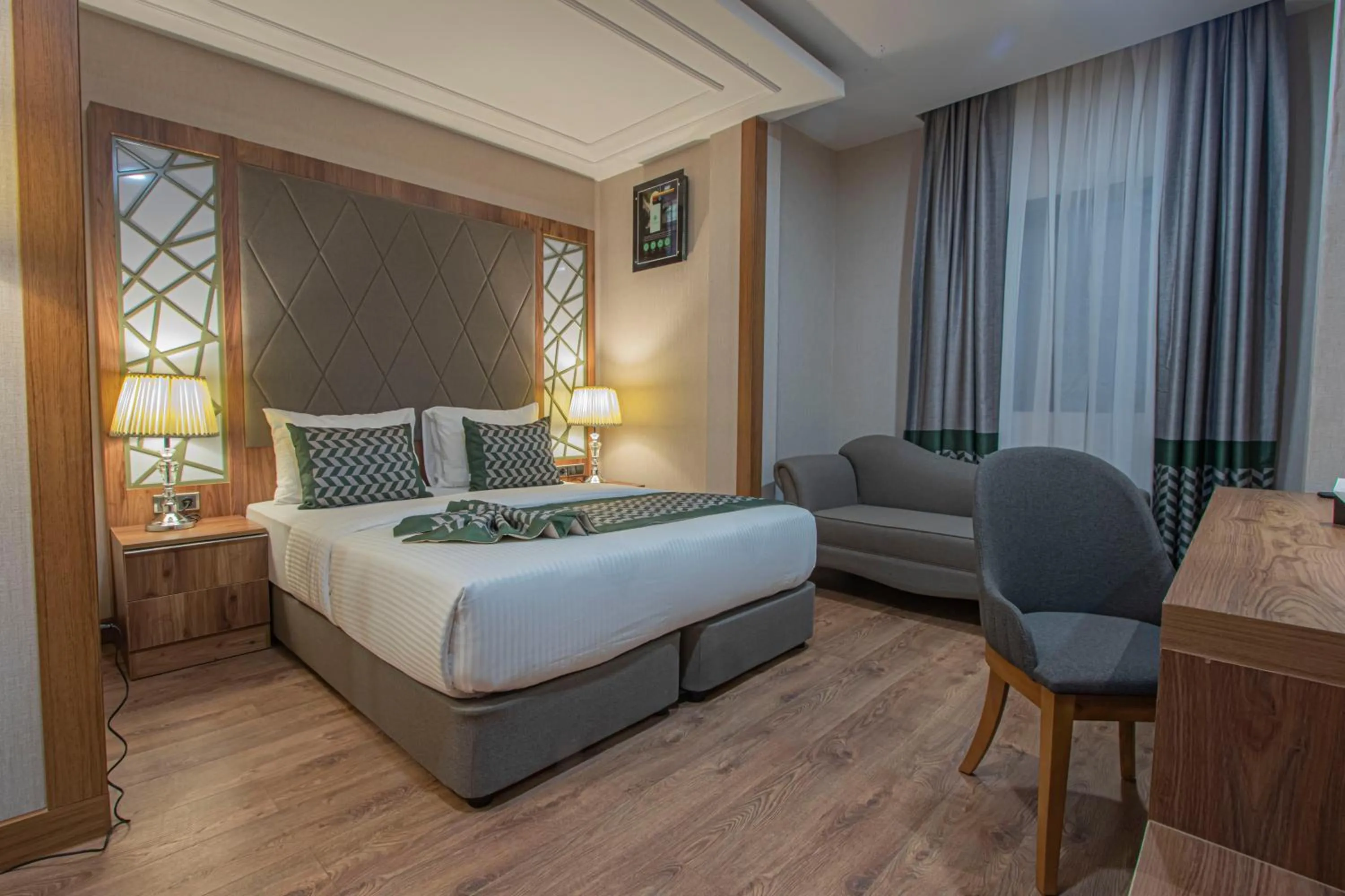 Bedroom, Bed in UNITED HOTEL INTERNATIONAL