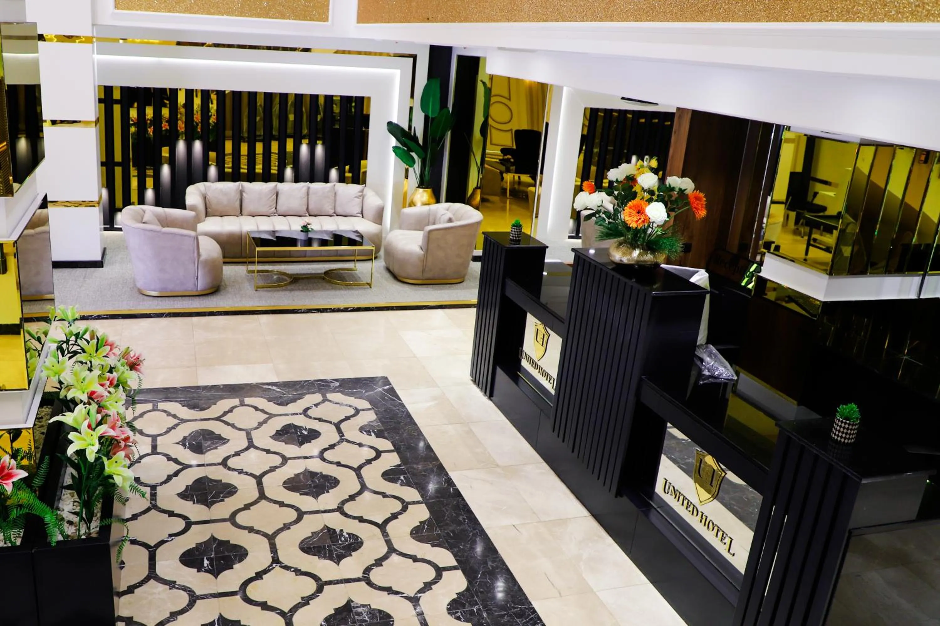 Lobby or reception in UNITED HOTEL INTERNATIONAL