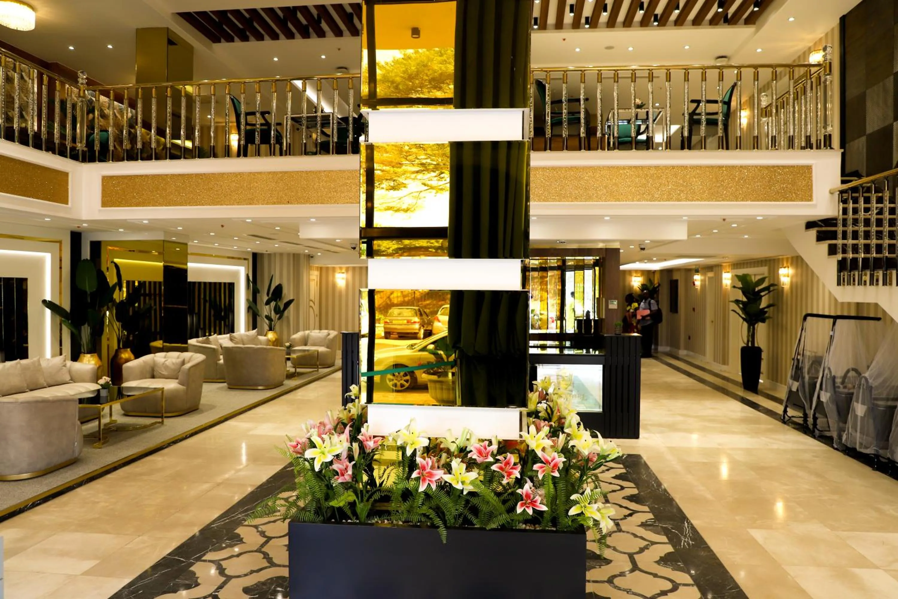 Lobby or reception in UNITED HOTEL INTERNATIONAL
