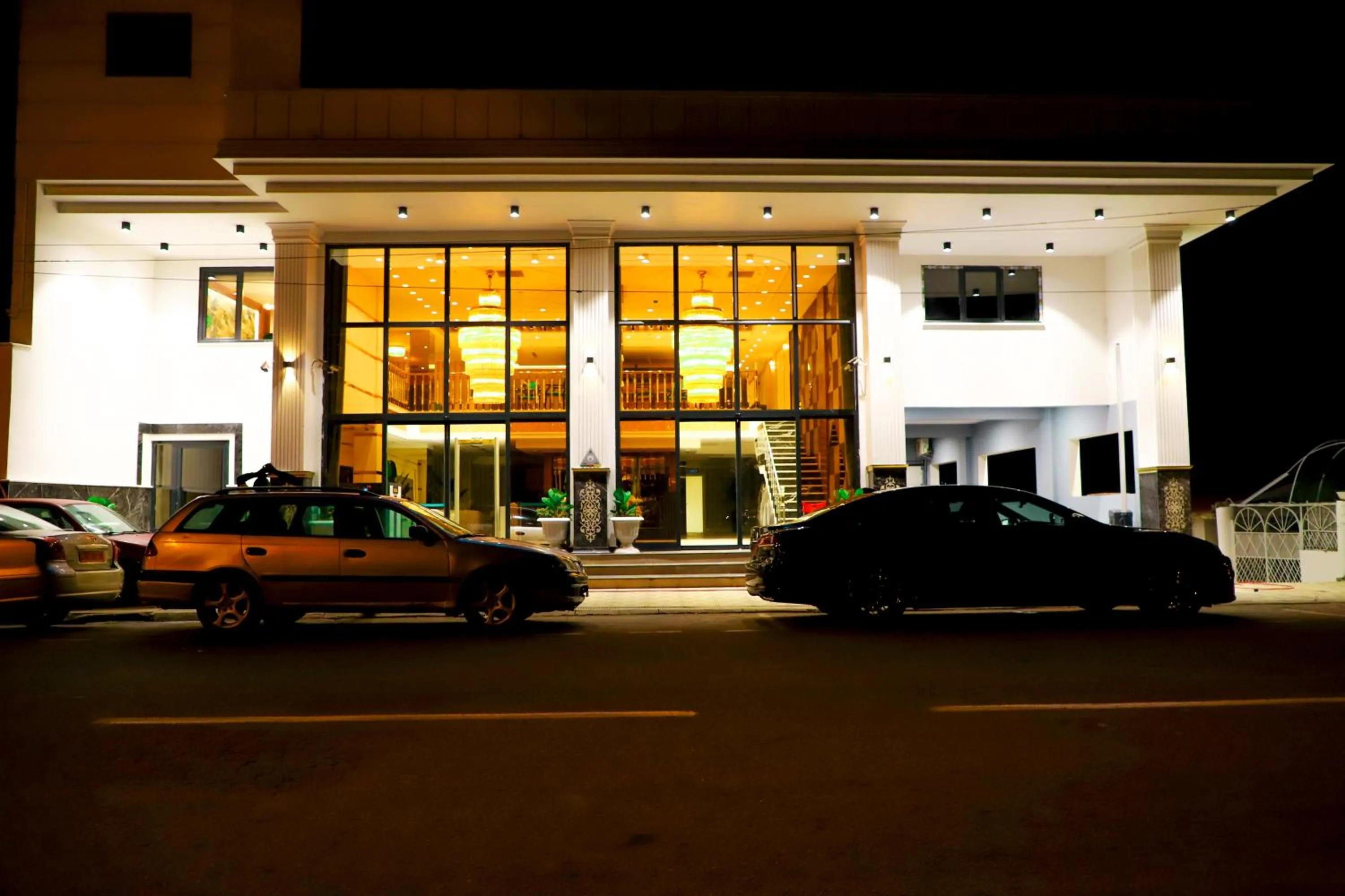 Property building in UNITED HOTEL INTERNATIONAL