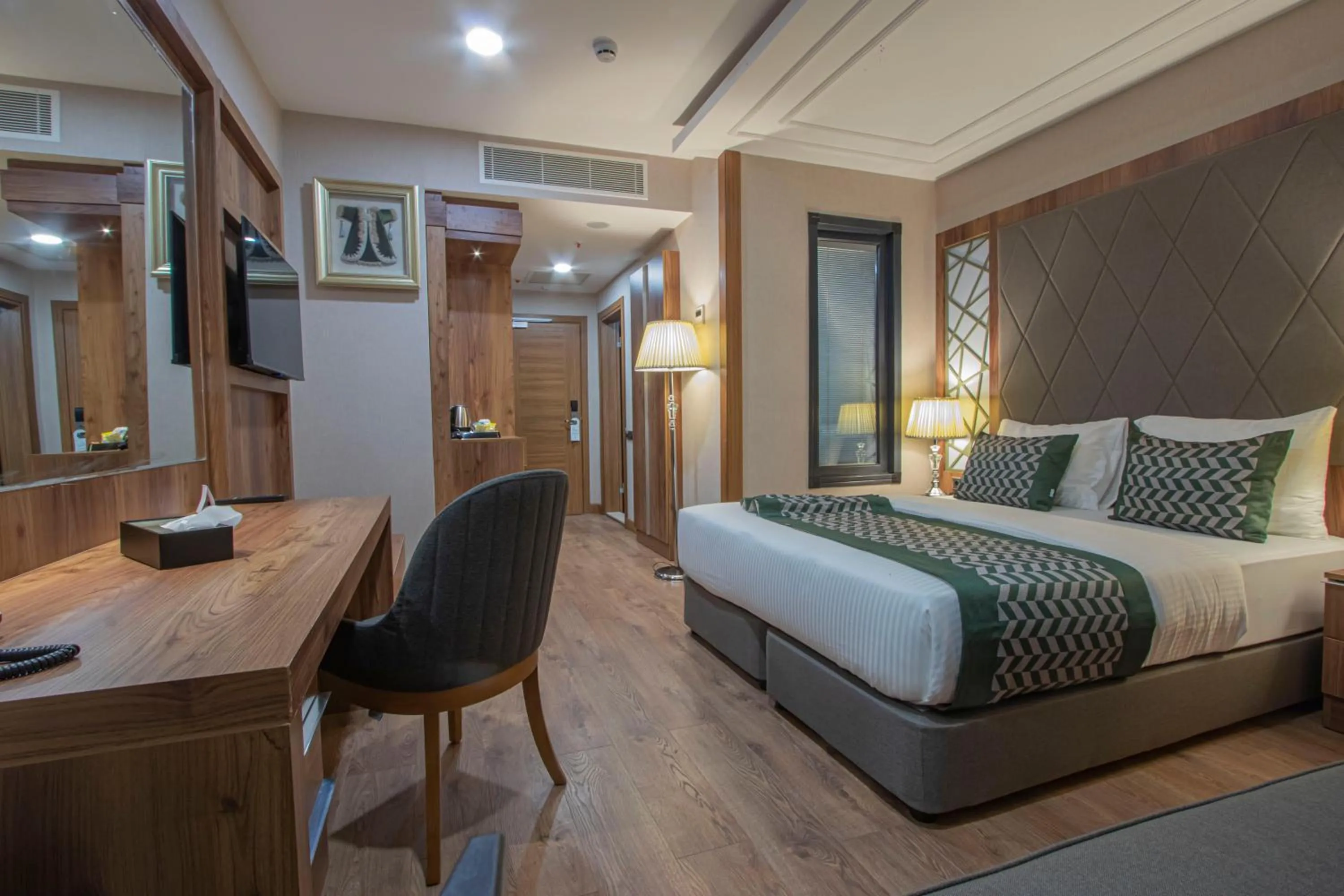 Bedroom, Bed in UNITED HOTEL INTERNATIONAL