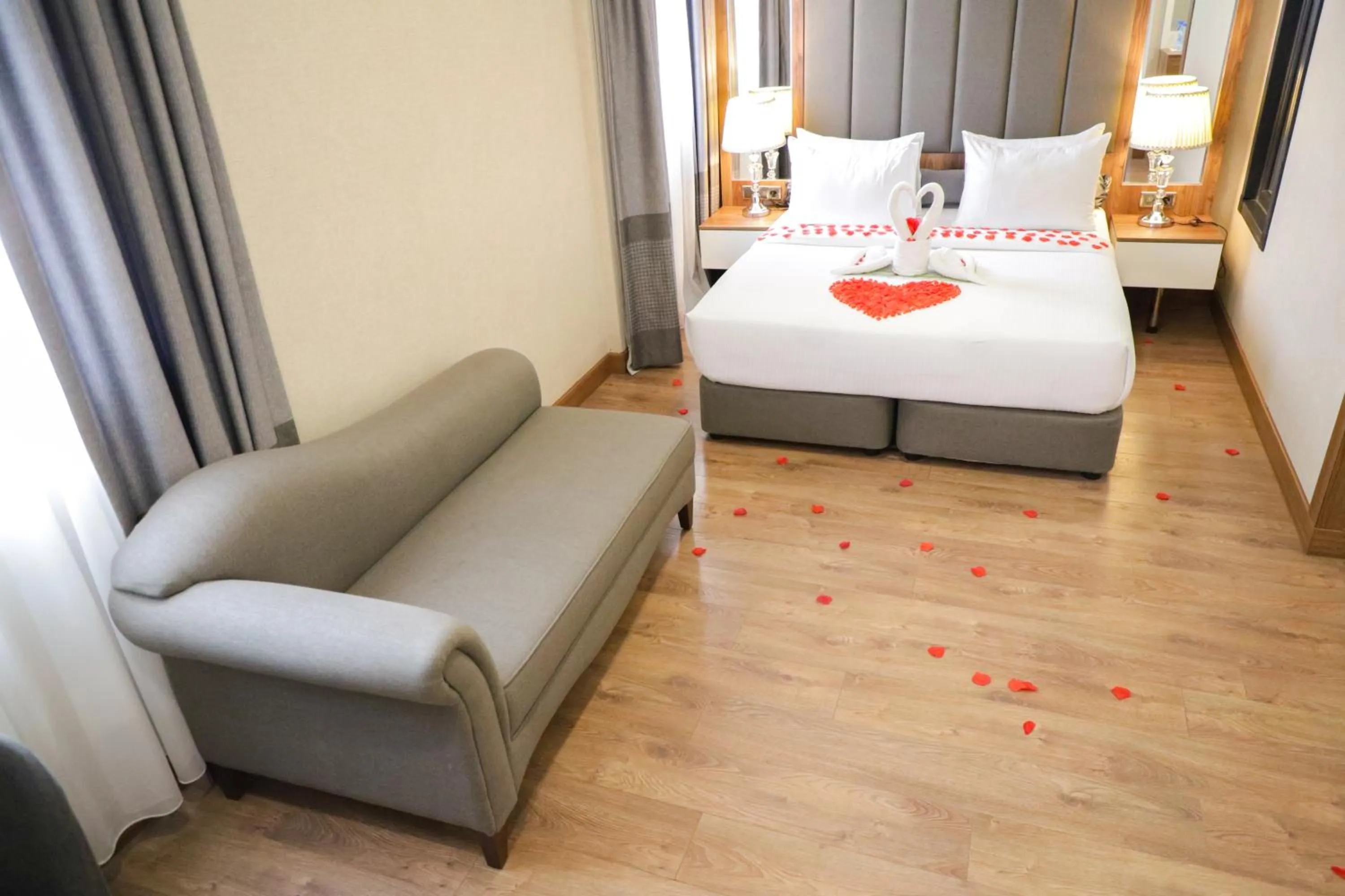 Bed in UNITED HOTEL INTERNATIONAL