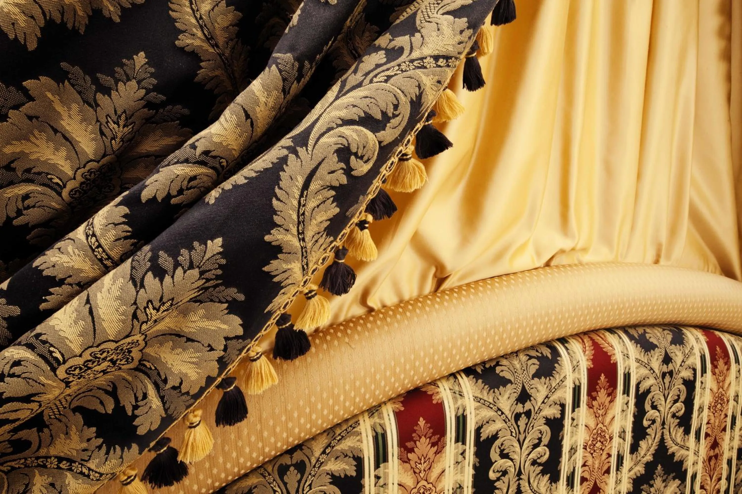 Decorative detail in Ca' Bragadin e Carabba