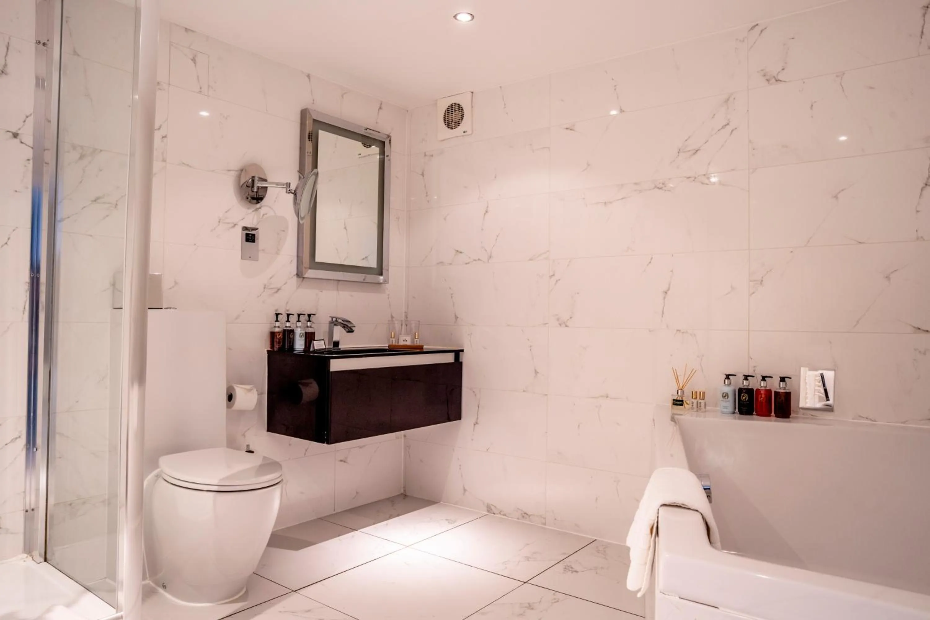 Bathroom in Colessio