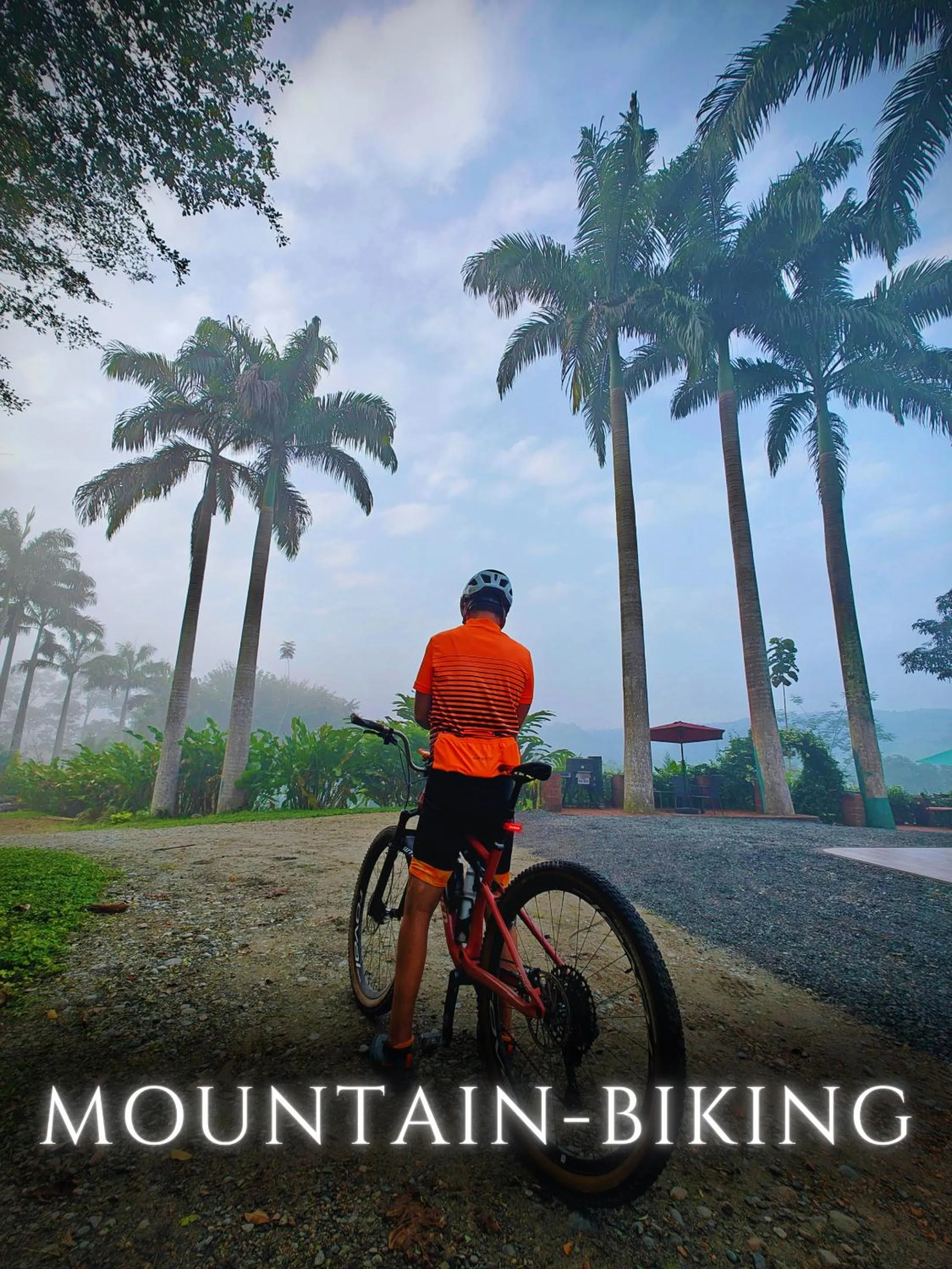 Day in The River House - Upscale Lodge