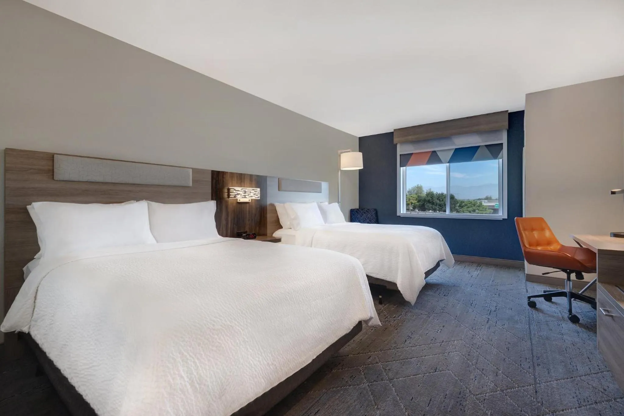 Photo of the whole room, Bed in Holiday Inn Express & Suites Ontario - Chino Hills by IHG