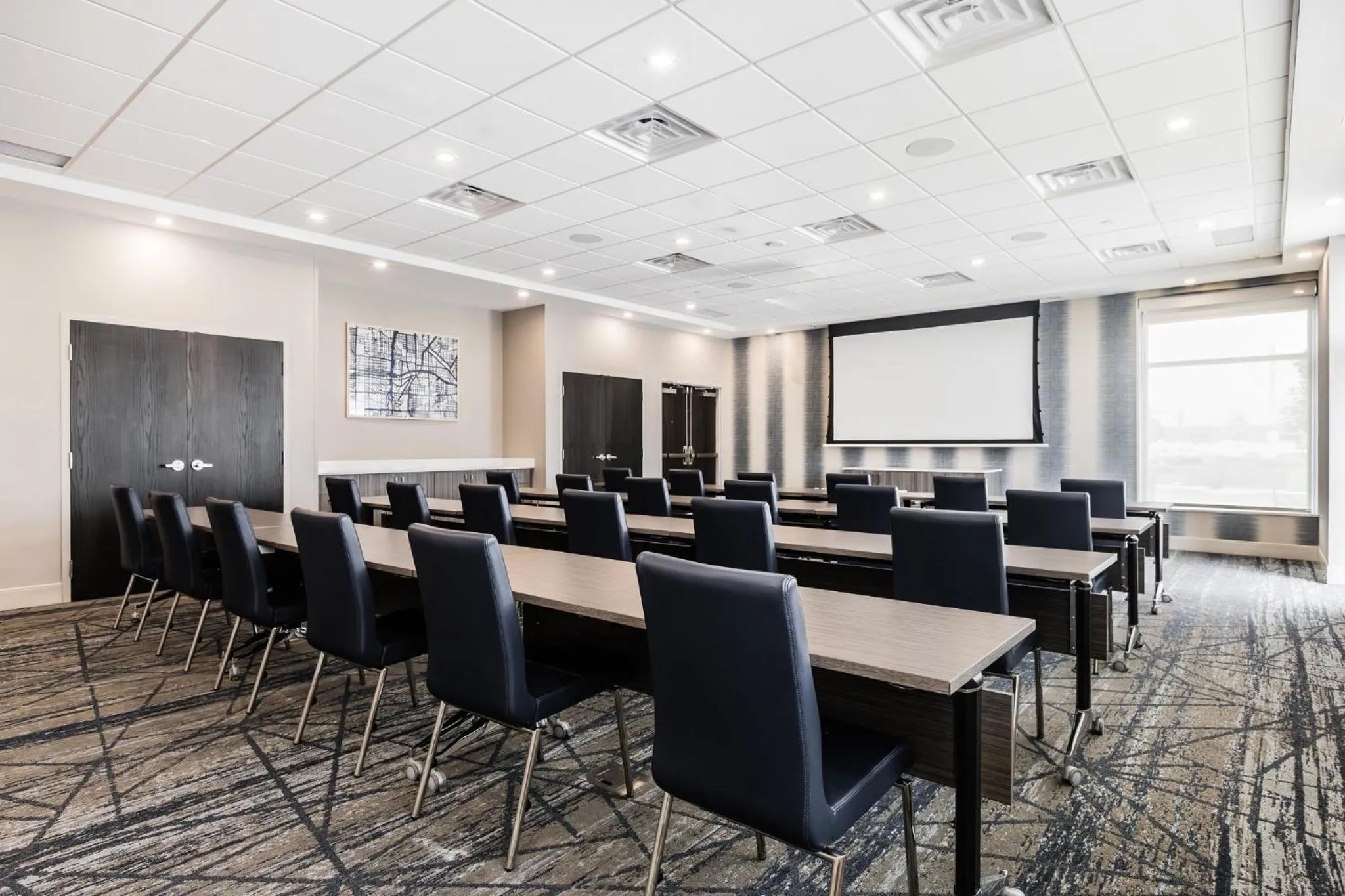 Meeting/conference room in Holiday Inn Express & Suites Toronto Airport South by IHG