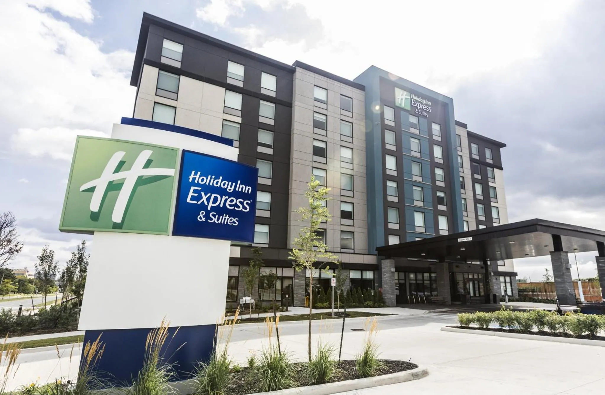 Property building in Holiday Inn Express & Suites Toronto Airport South by IHG