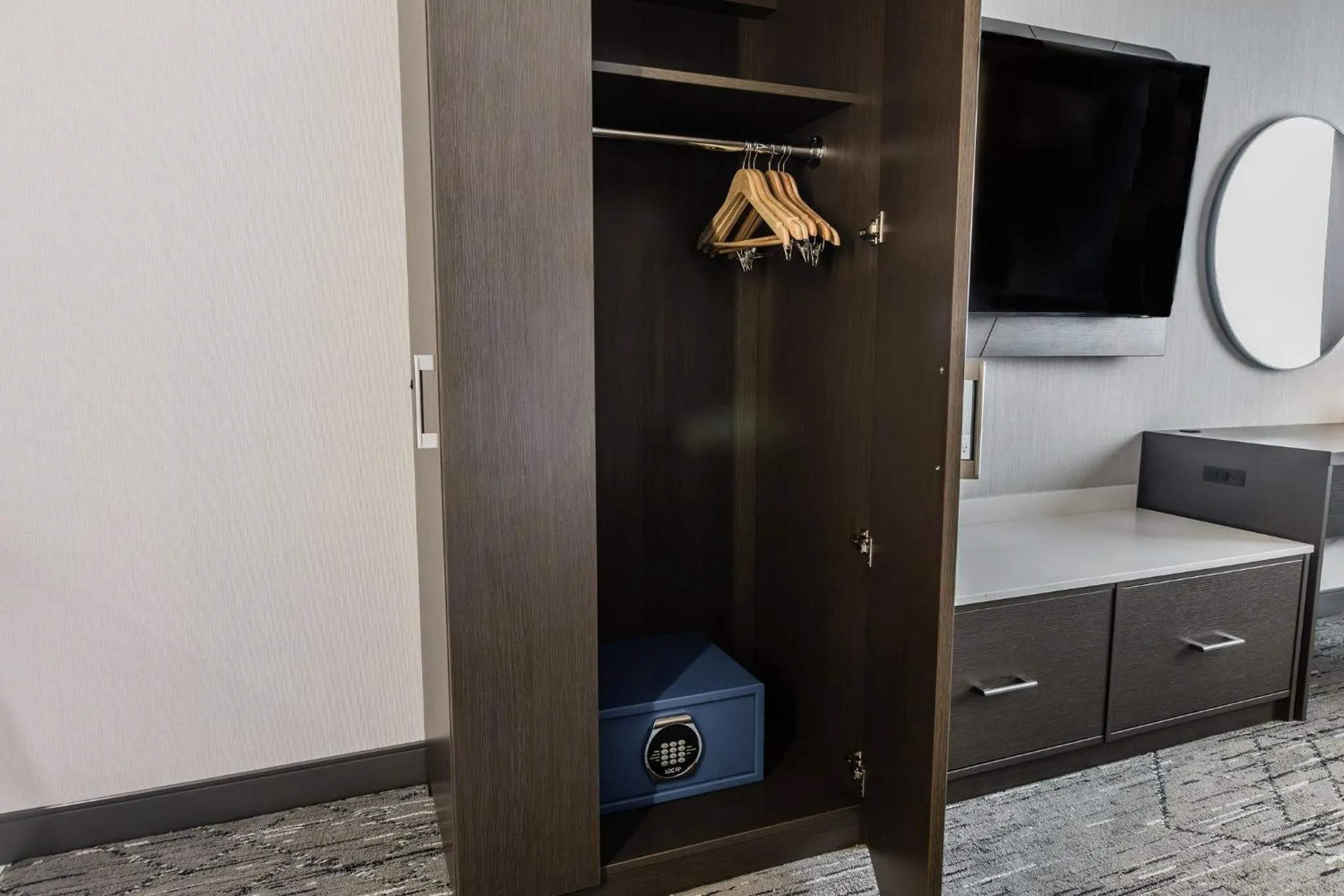 Photo of the whole room in Holiday Inn Express & Suites Toronto Airport South by IHG