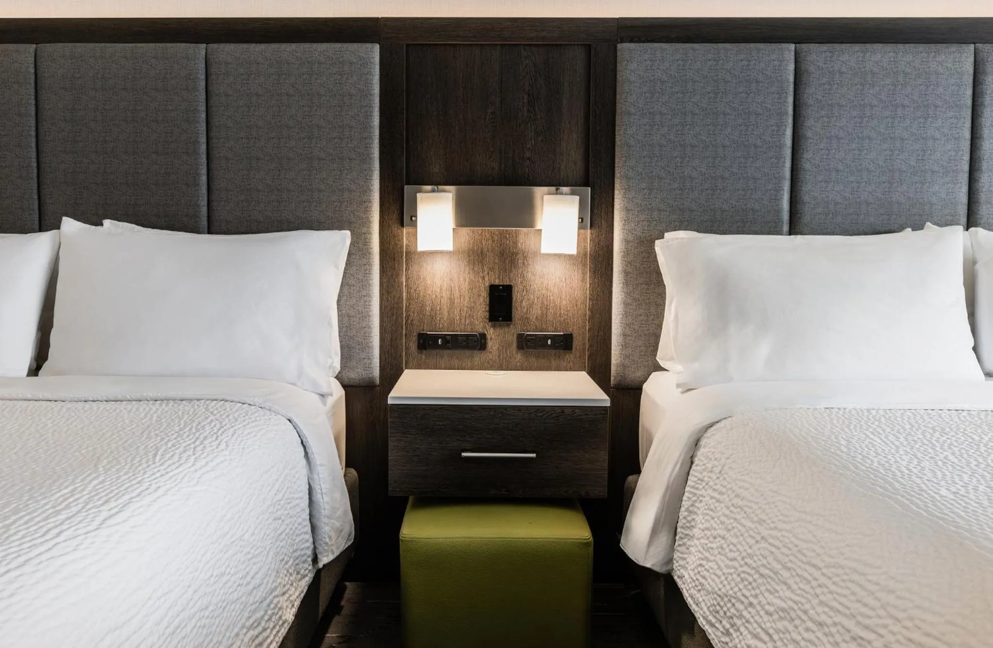 Photo of the whole room, Bed in Holiday Inn Express & Suites Toronto Airport South by IHG