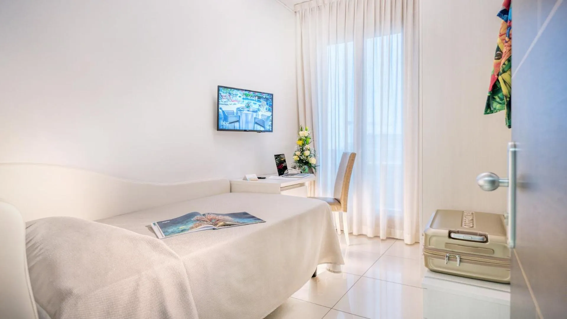 Bed in Hotel Le Tegnue