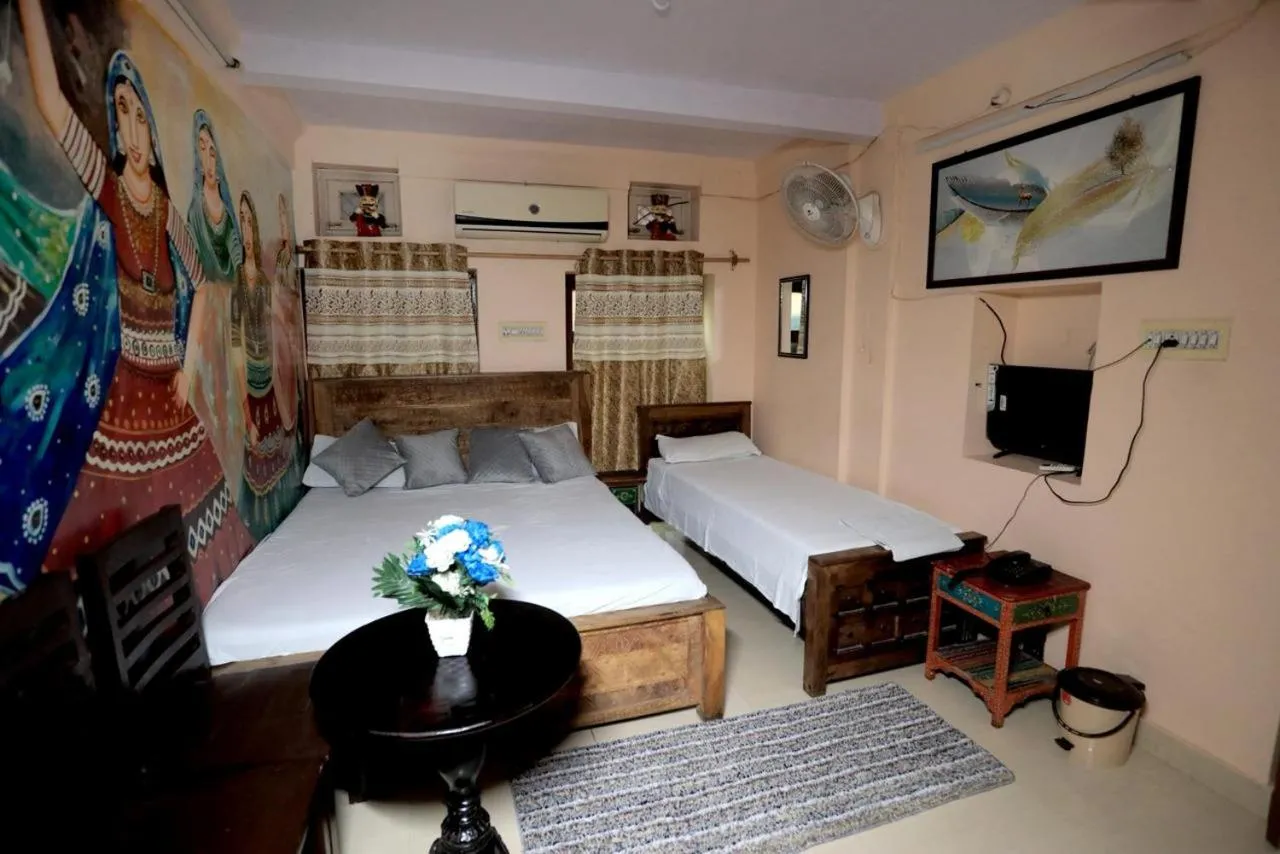 Deluxe Double Room with Balcony in Banaji Heritage Havelii