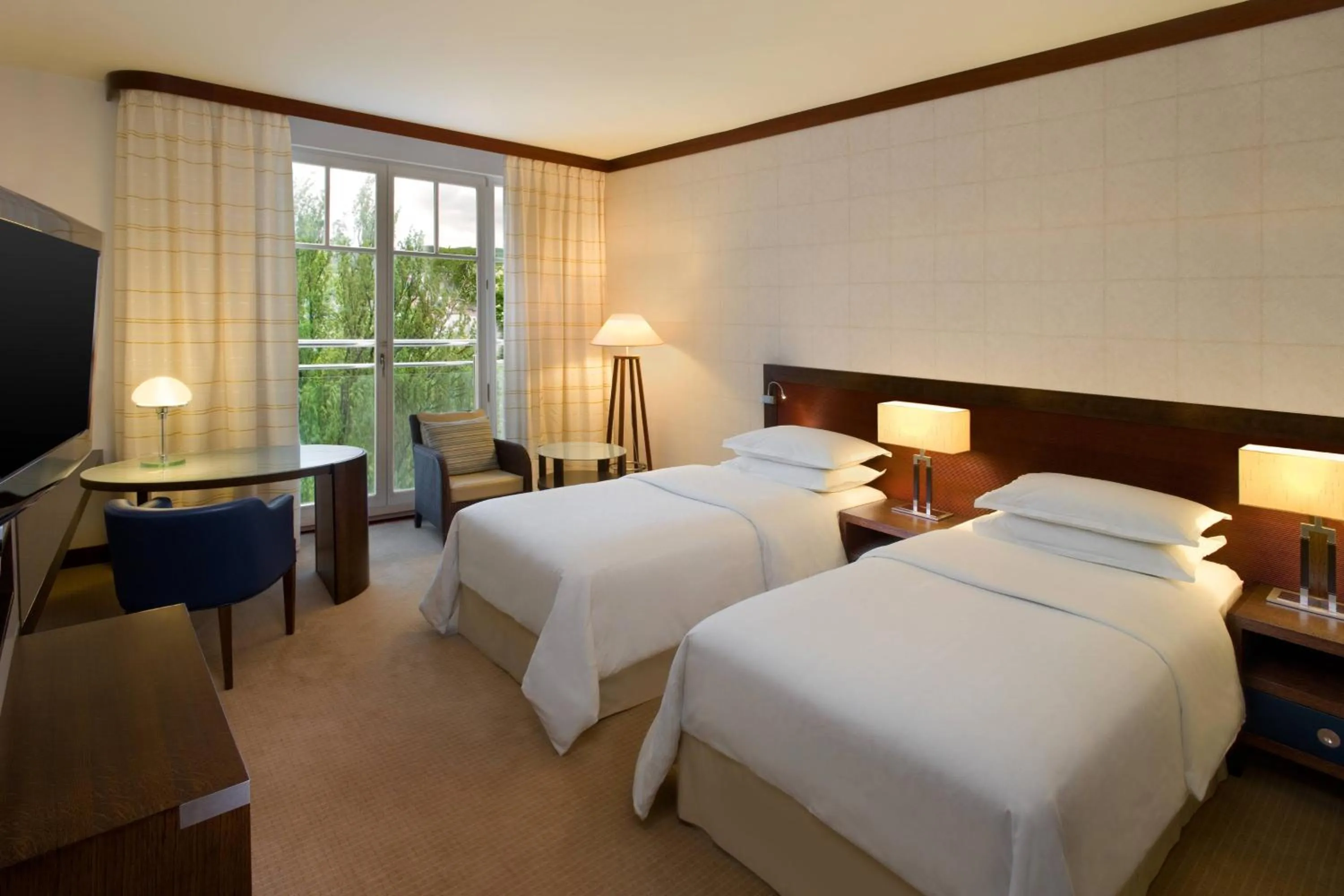 Photo of the whole room, Bed in Sheraton Sopot Hotel