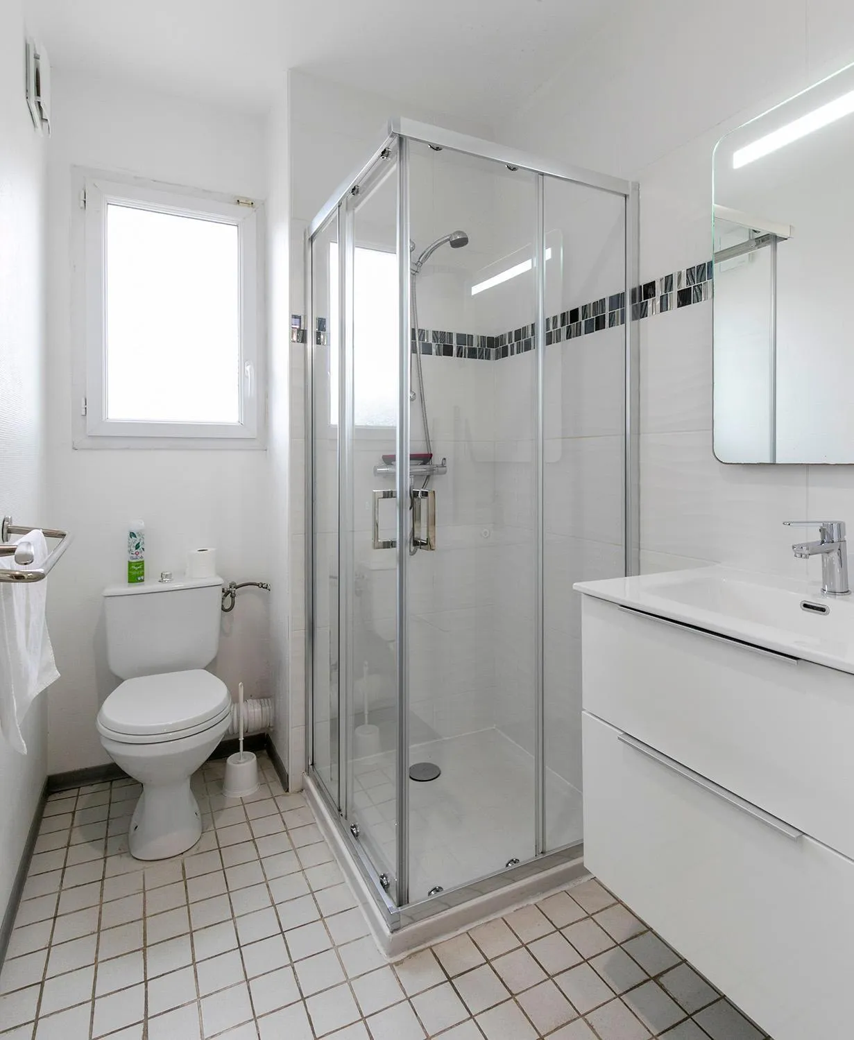 Bathroom in Apparts Confort 87