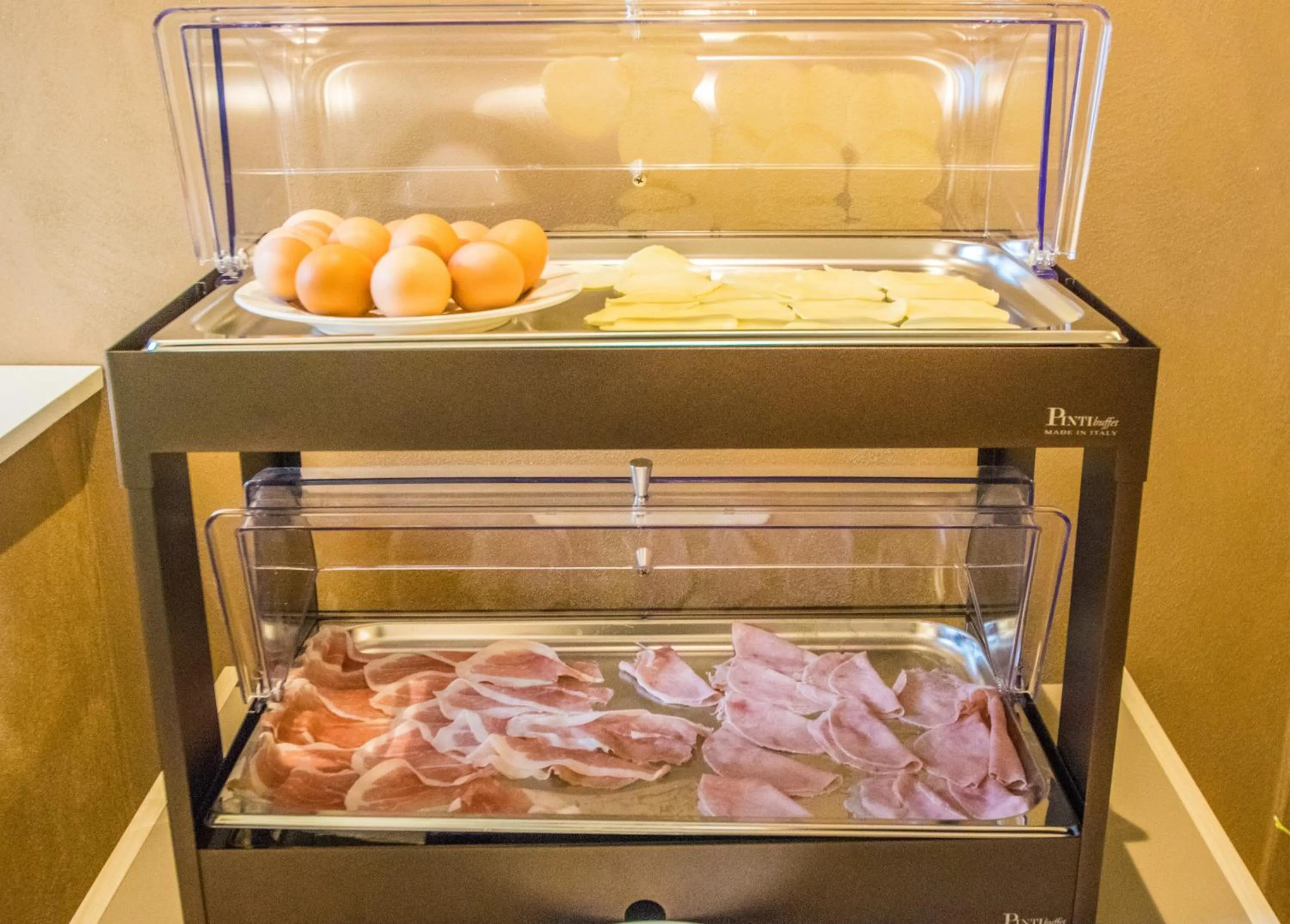 Continental breakfast in Hotel Perlage Florence - Free city tax with Private Parking & Fast Wifi