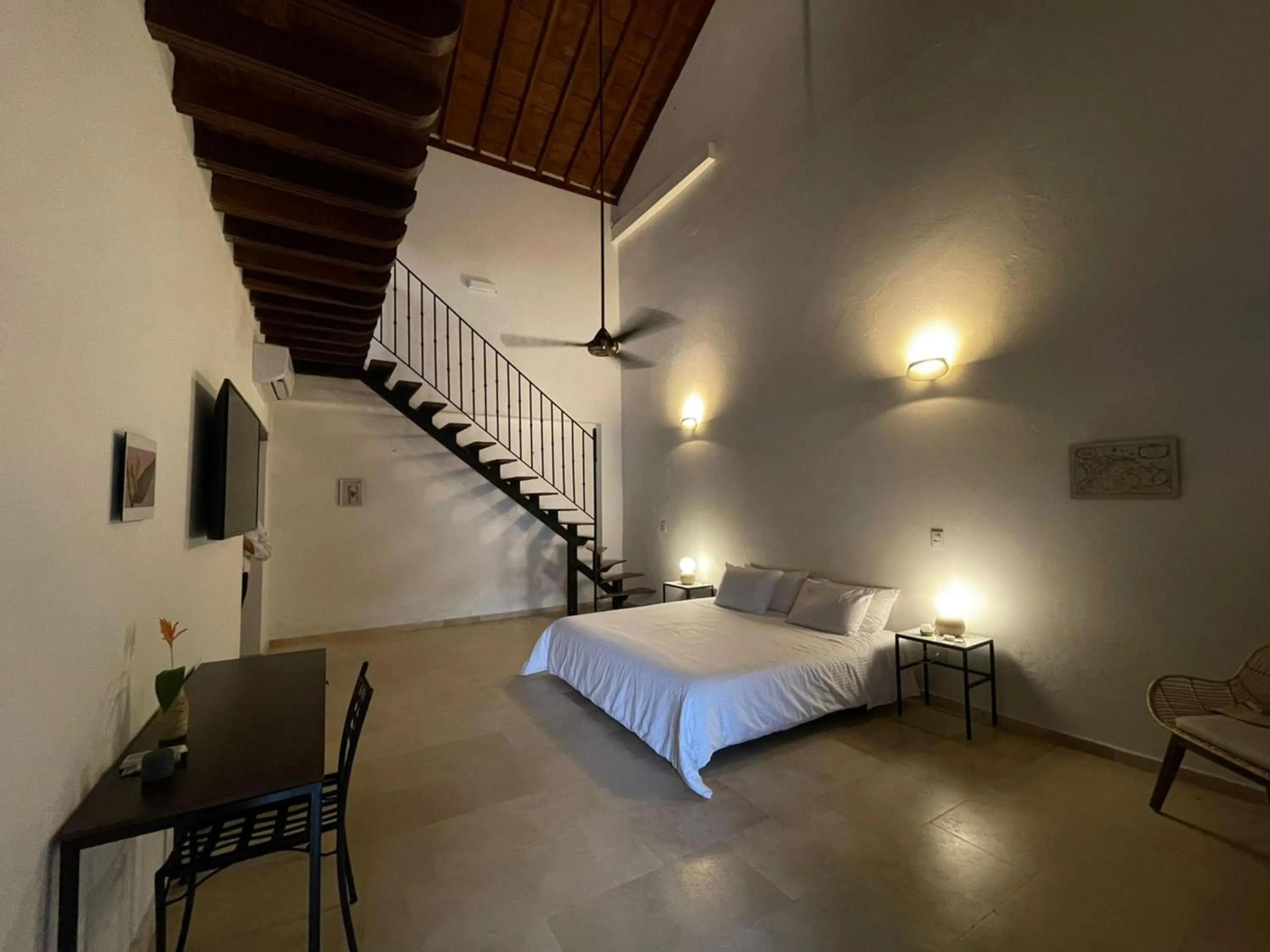 Photo of the whole room, Bed in Karakali Boutique Hotel