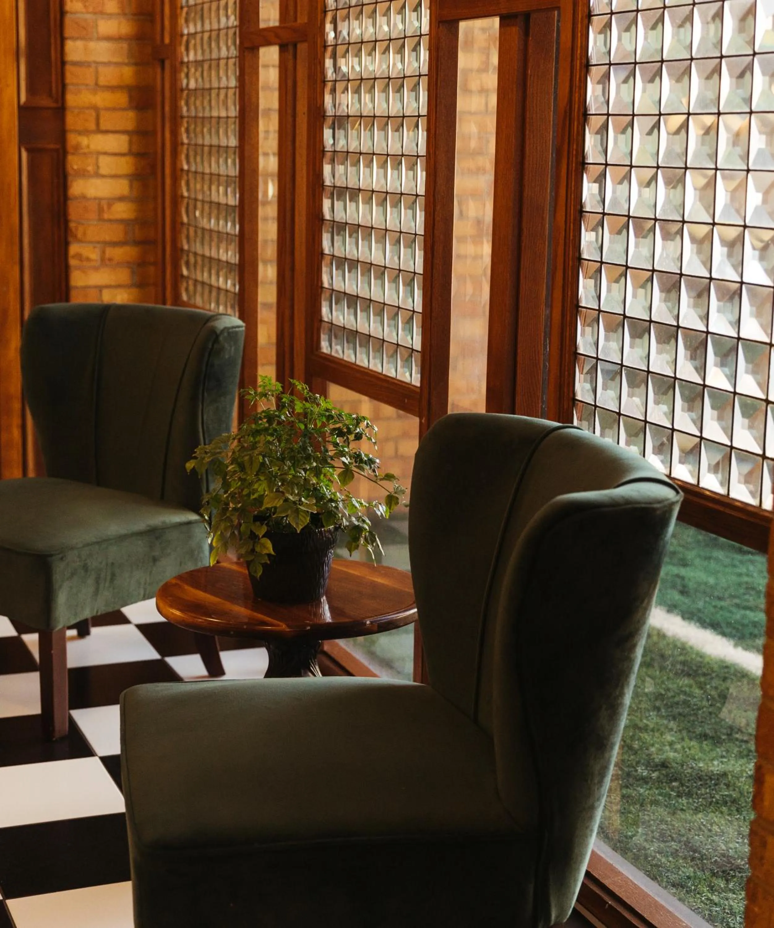 Lobby or reception in The Boulder Broker