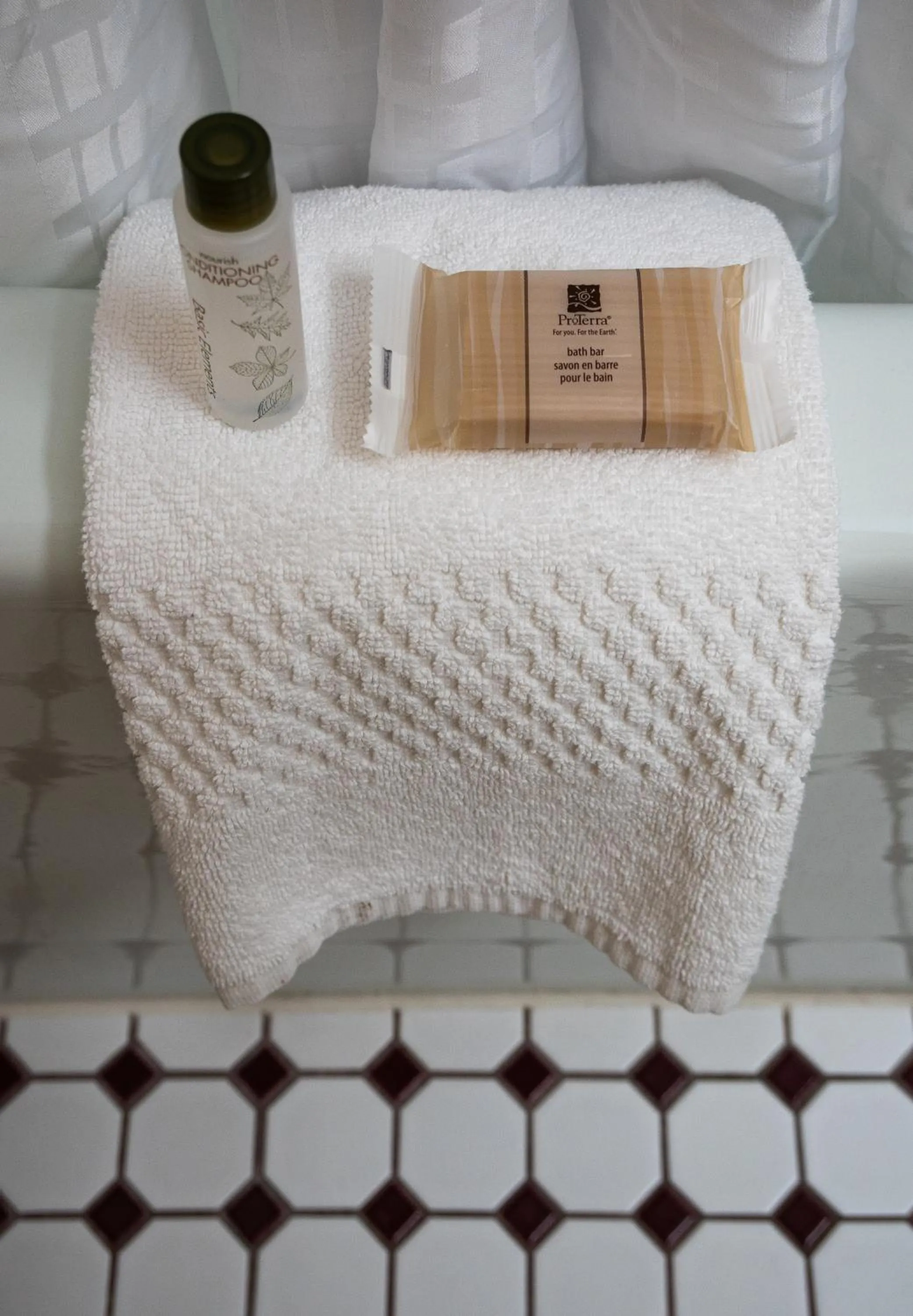 Bathroom in The Boulder Broker