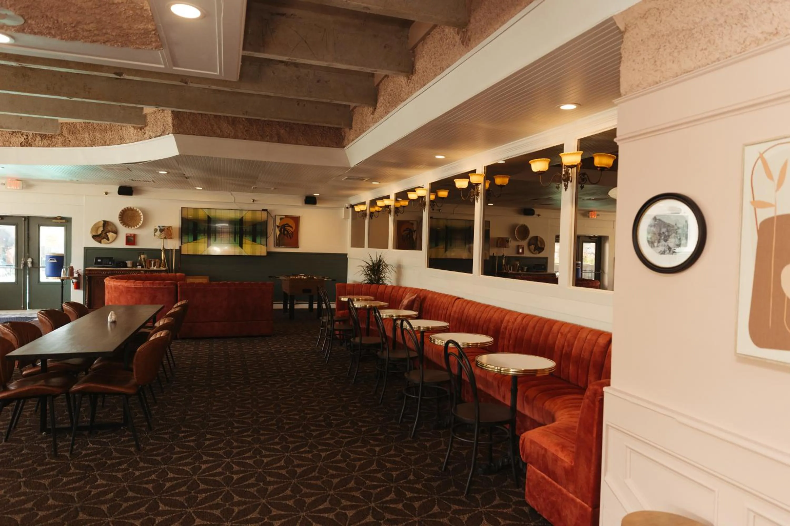 Restaurant/places to eat in The Boulder Broker