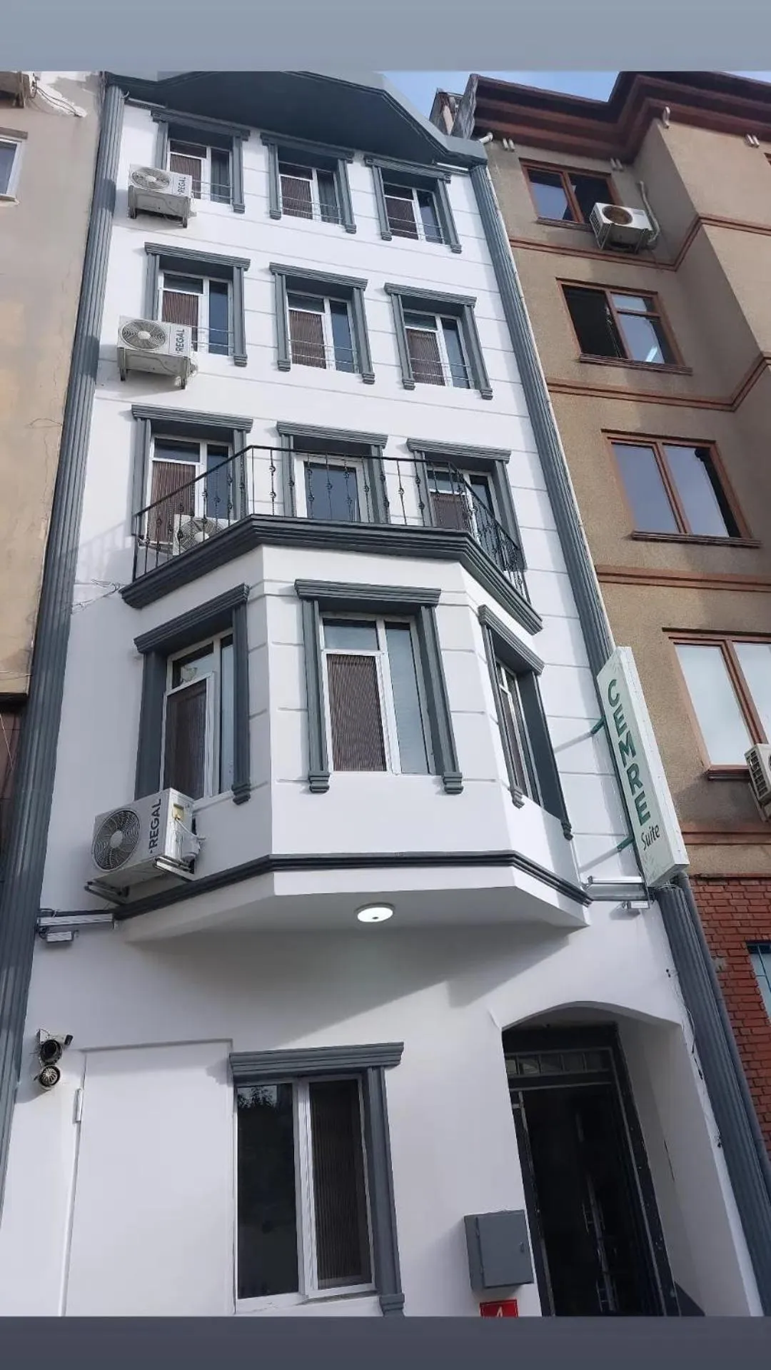 Property building in CEMRE SUIT