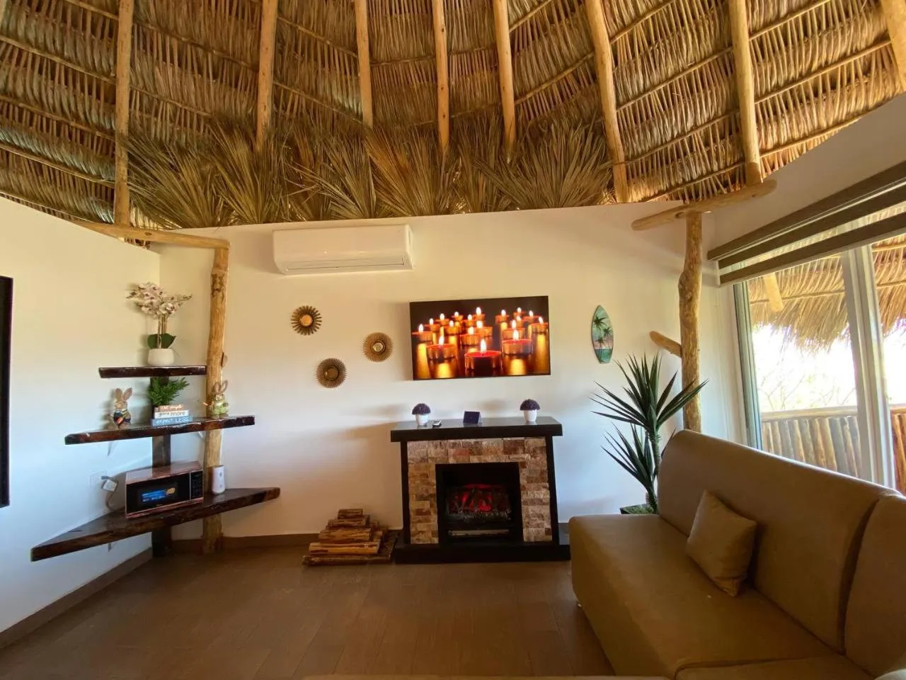 TV and multimedia in Palm Valley Cabins