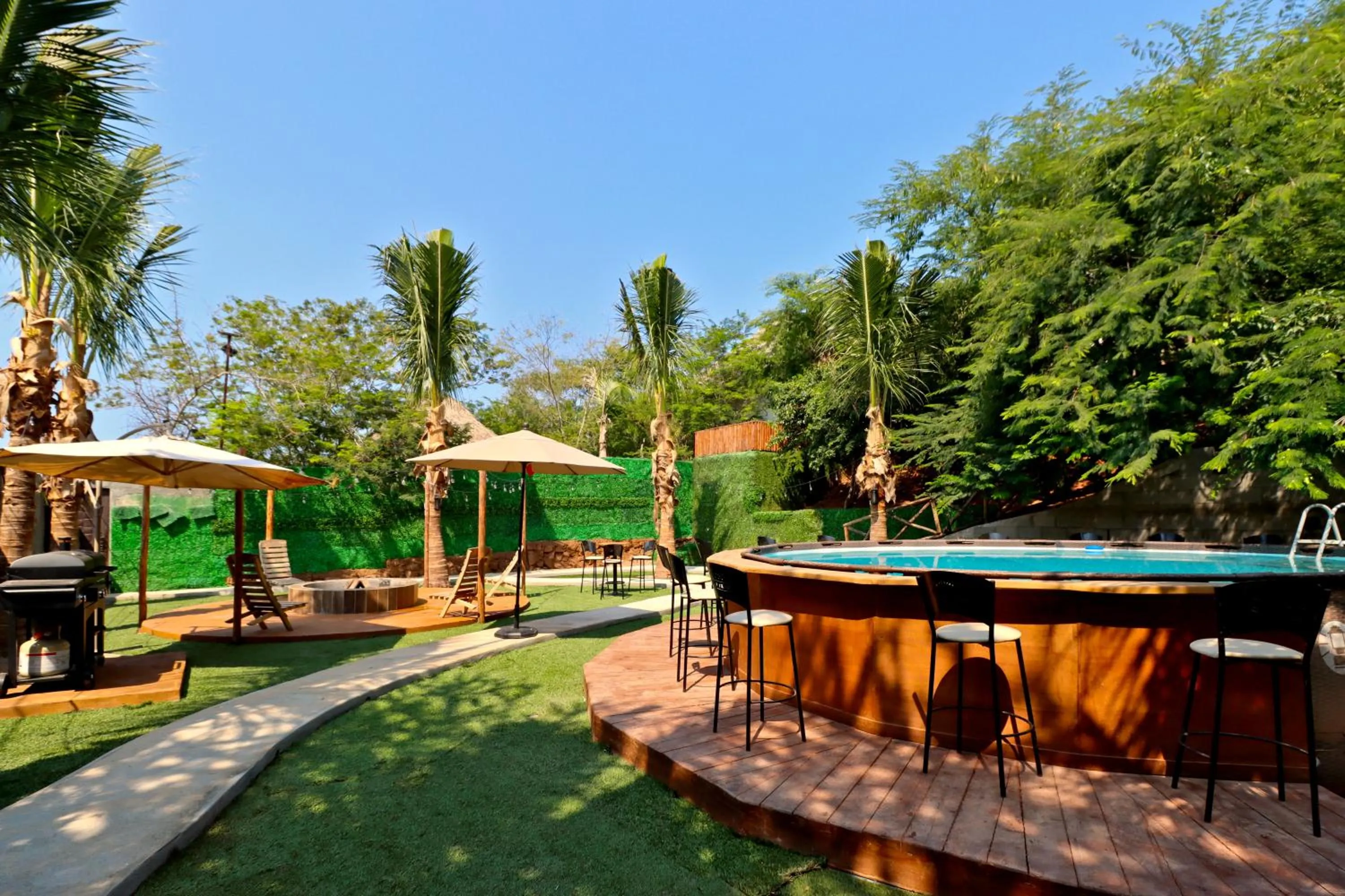 Patio in Palm Valley Cabins