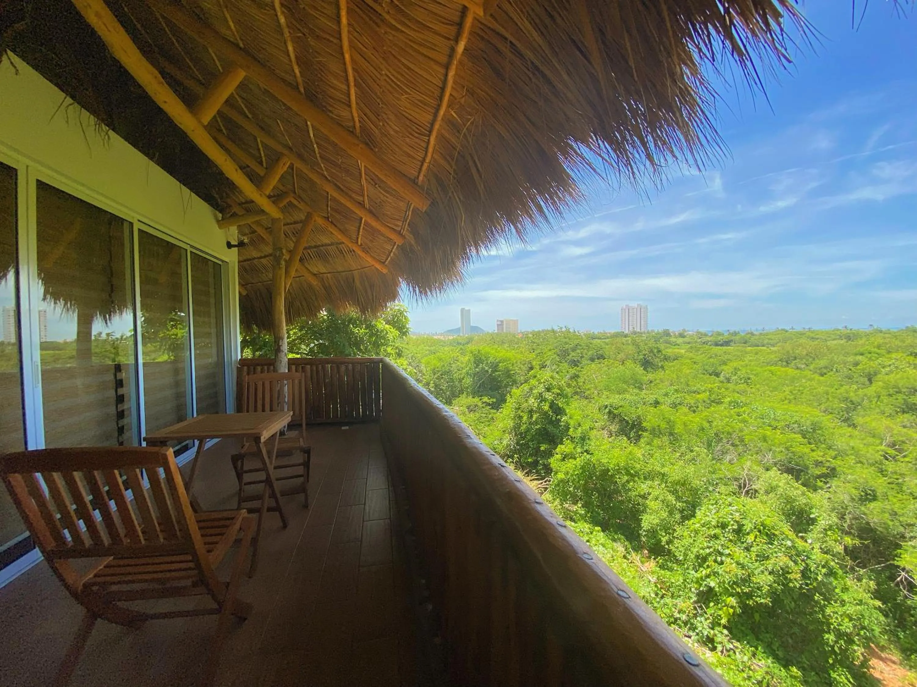 Spring in Palm Valley Cabins