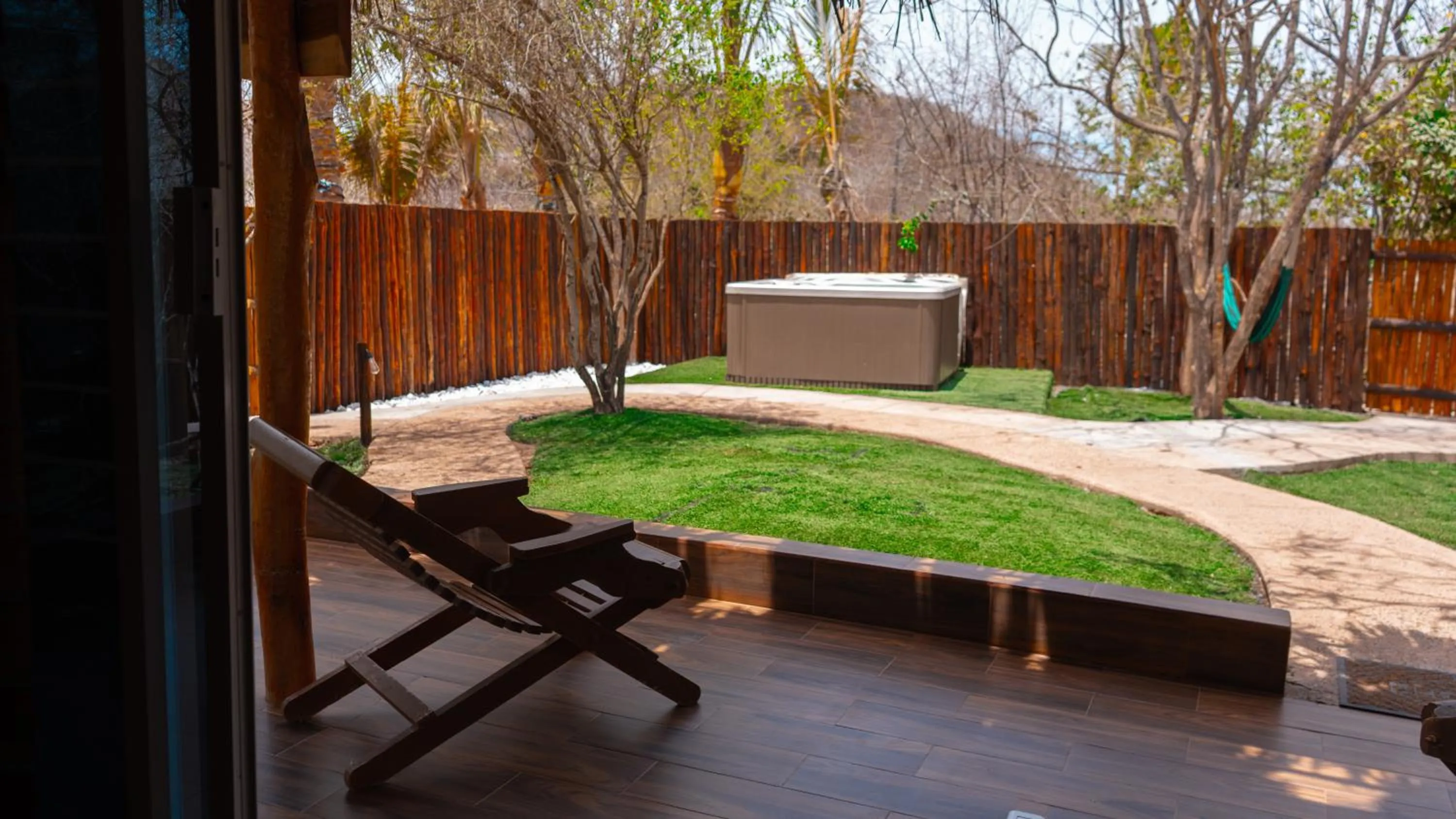 Patio in Palm Valley Cabins