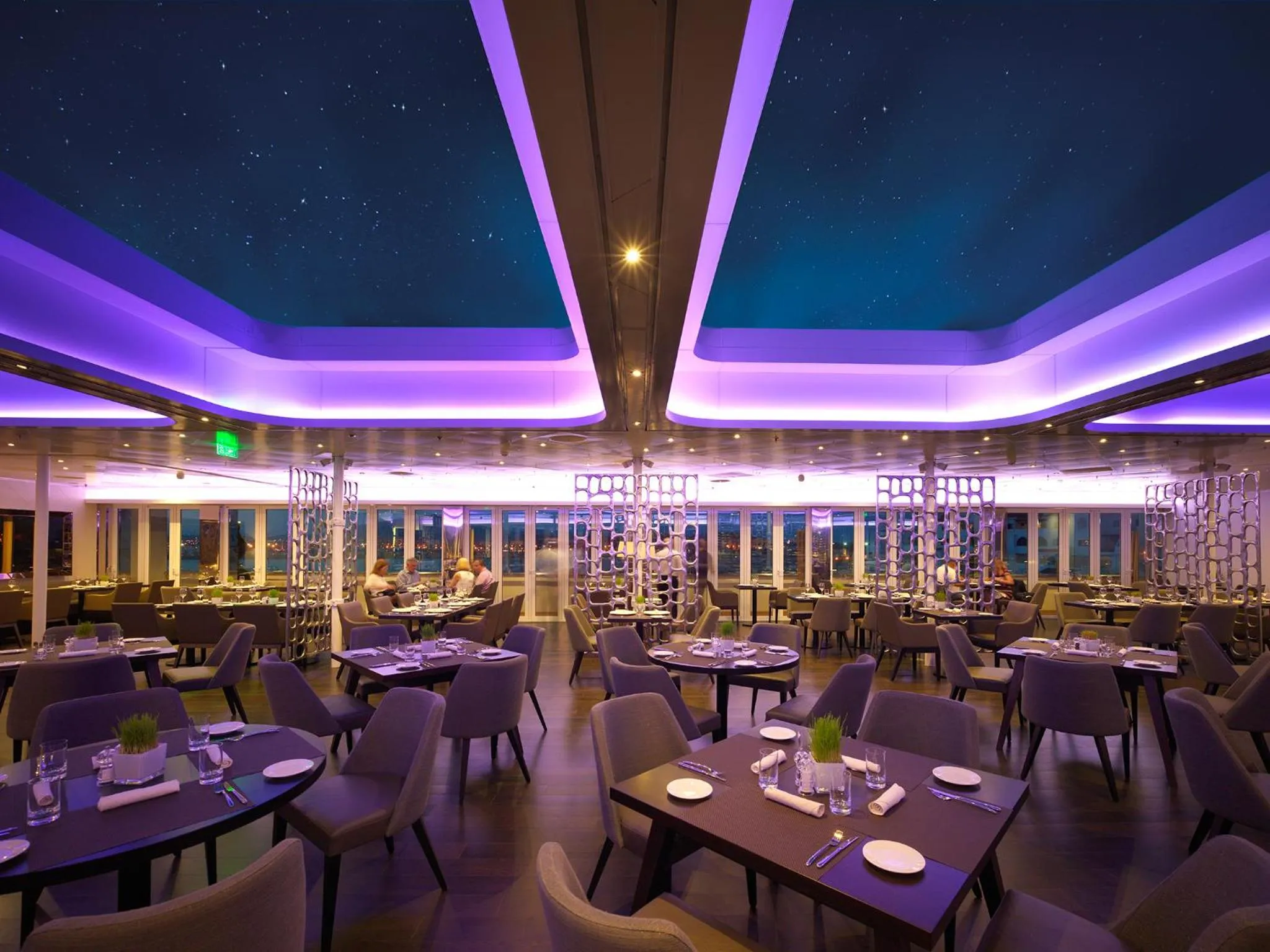 Restaurant/places to eat in Sunborn Gibraltar