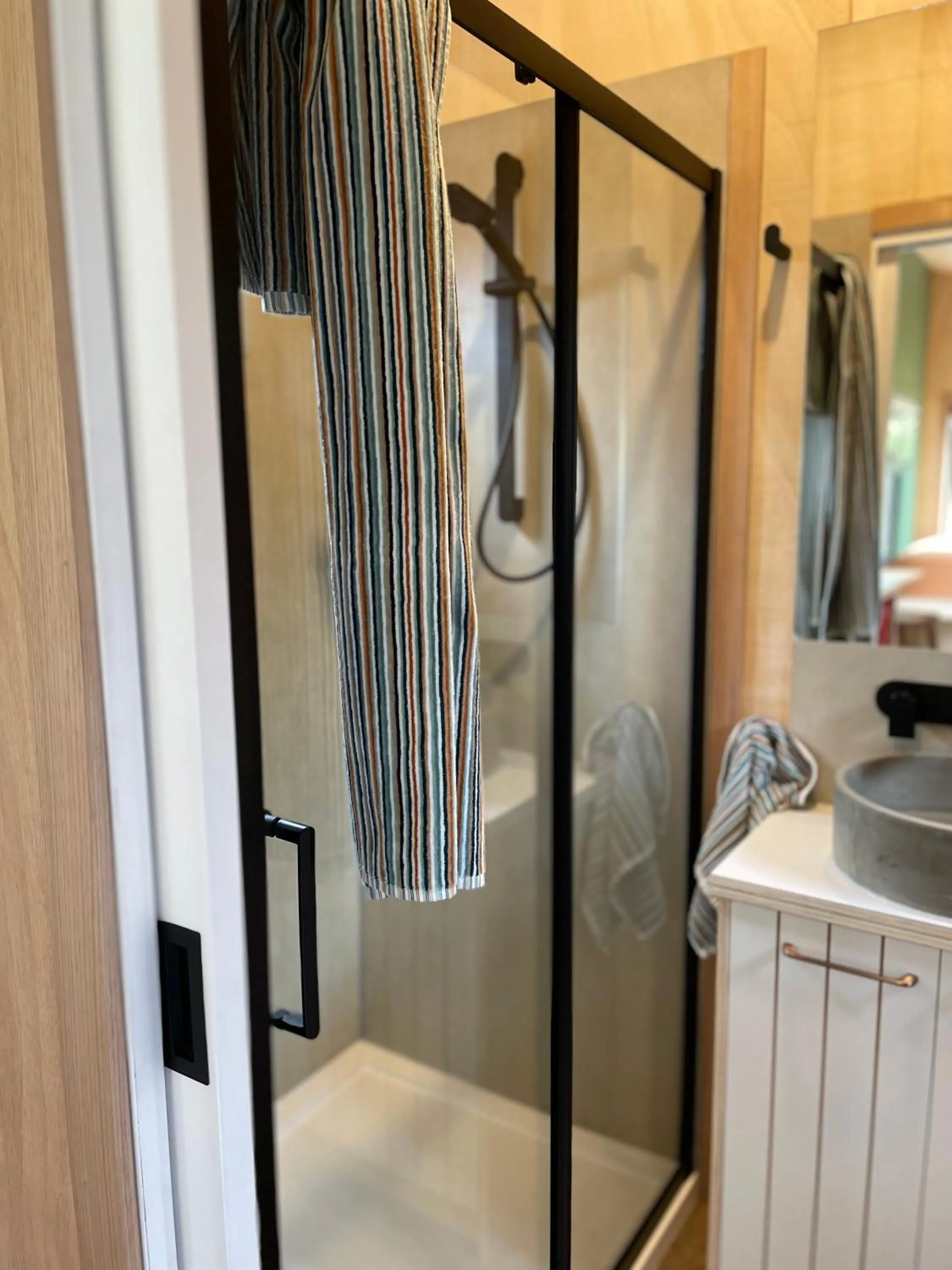 Shower in Marlo Hideaway