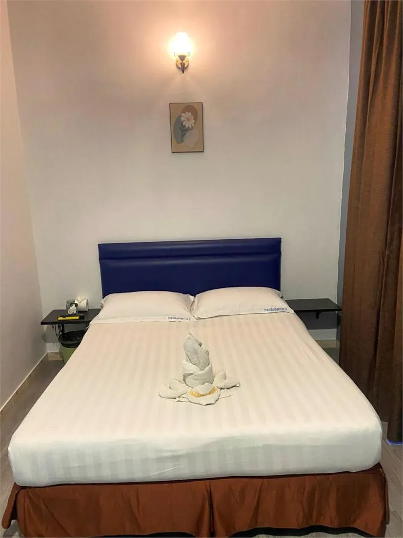 Superior Double Room in The Grand Hotel 2