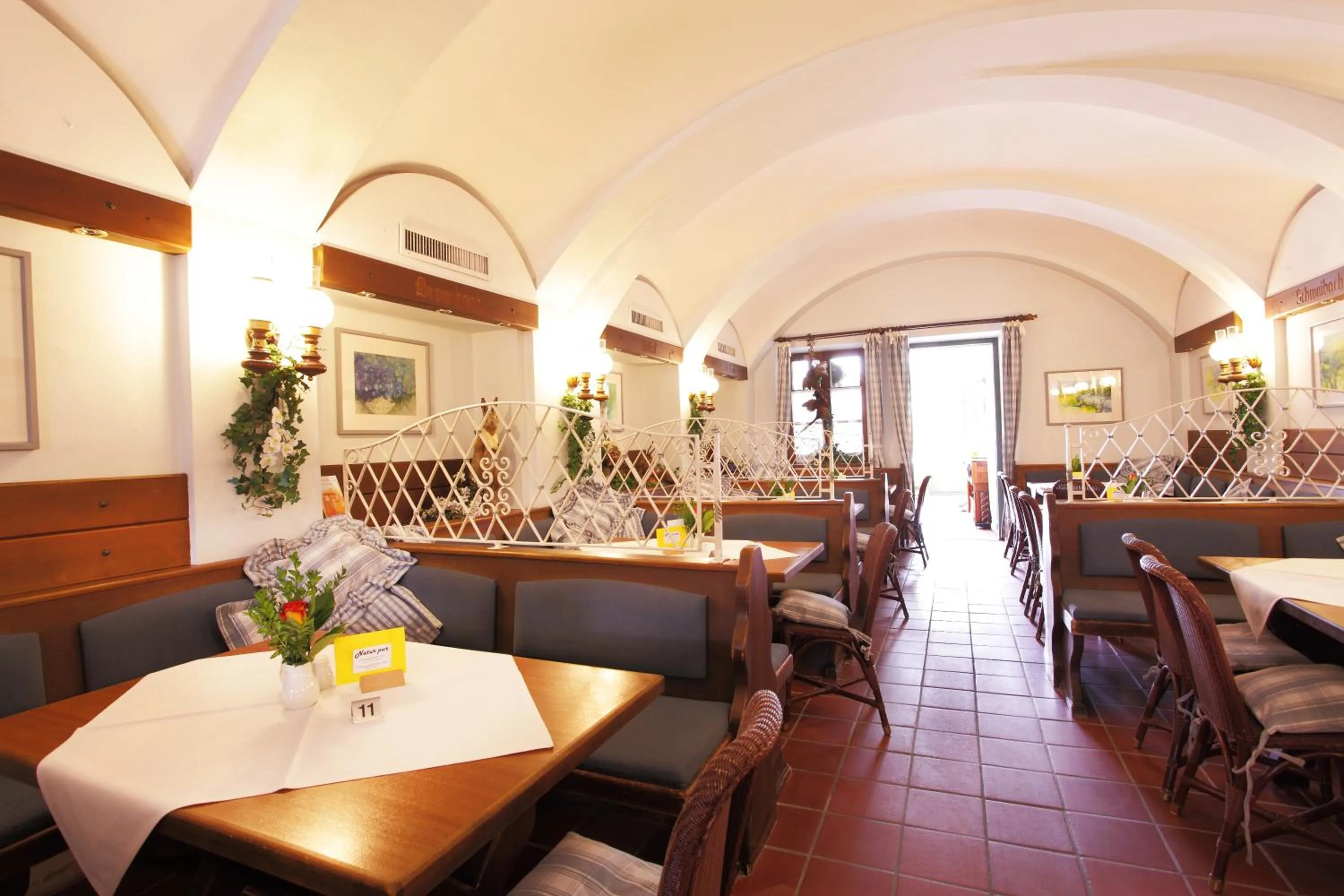 Restaurant/places to eat in Hotel Alter Weißbräu